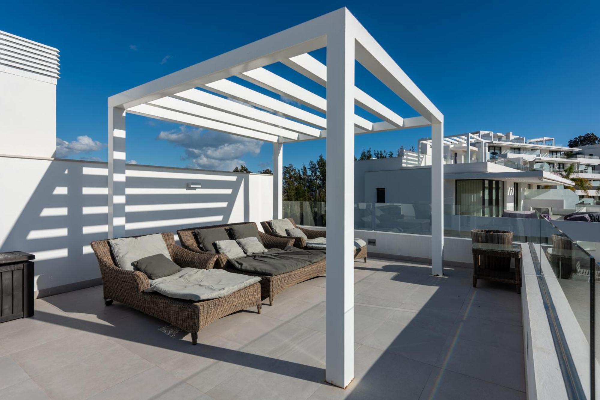 Duplex Penthouse In Cataleya