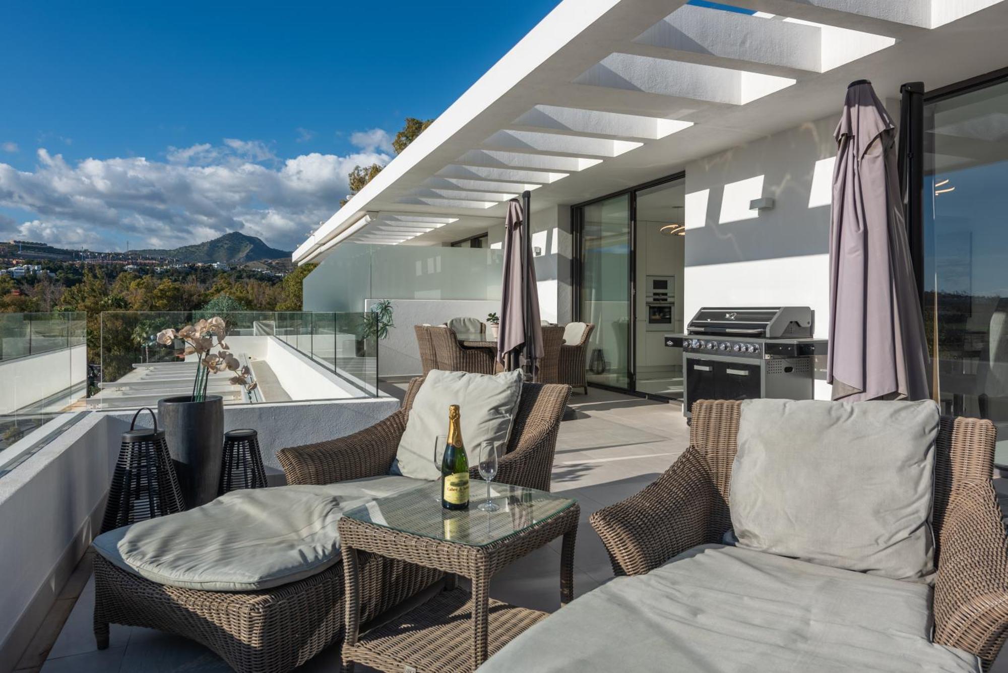 Duplex Penthouse In Cataleya * Estepona