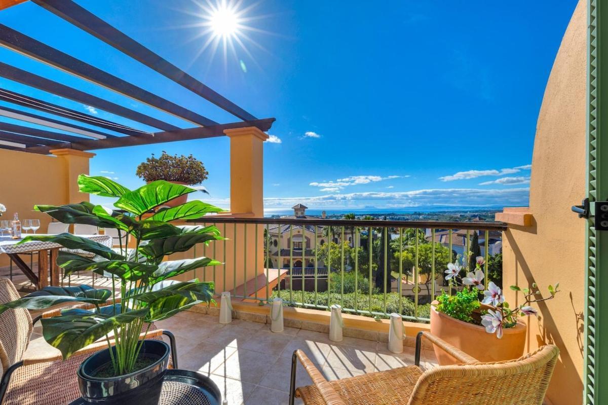 Apartment Stunning Sea View Penthouse Estepona