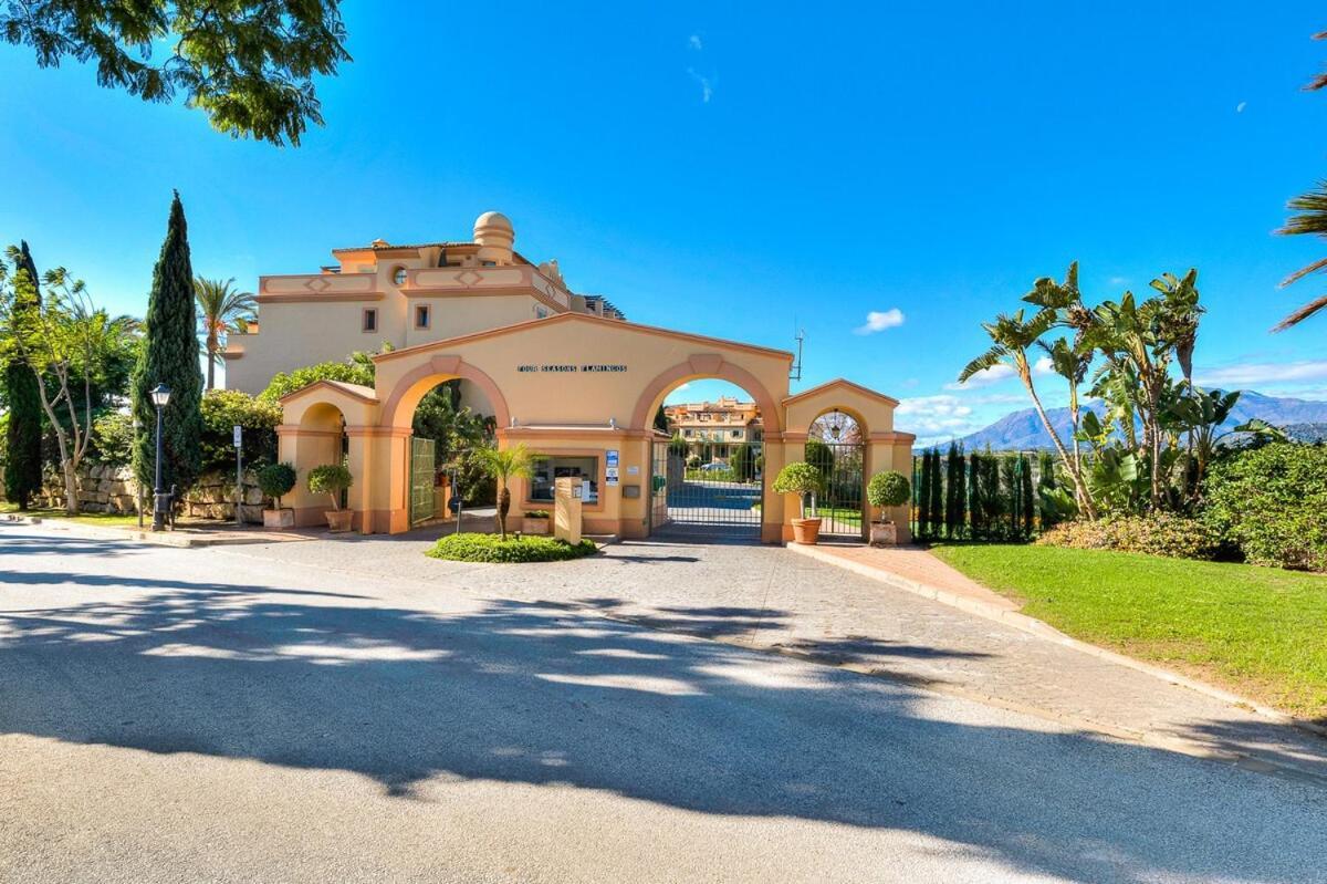 Stunning Sea View Penthouse * Estepona