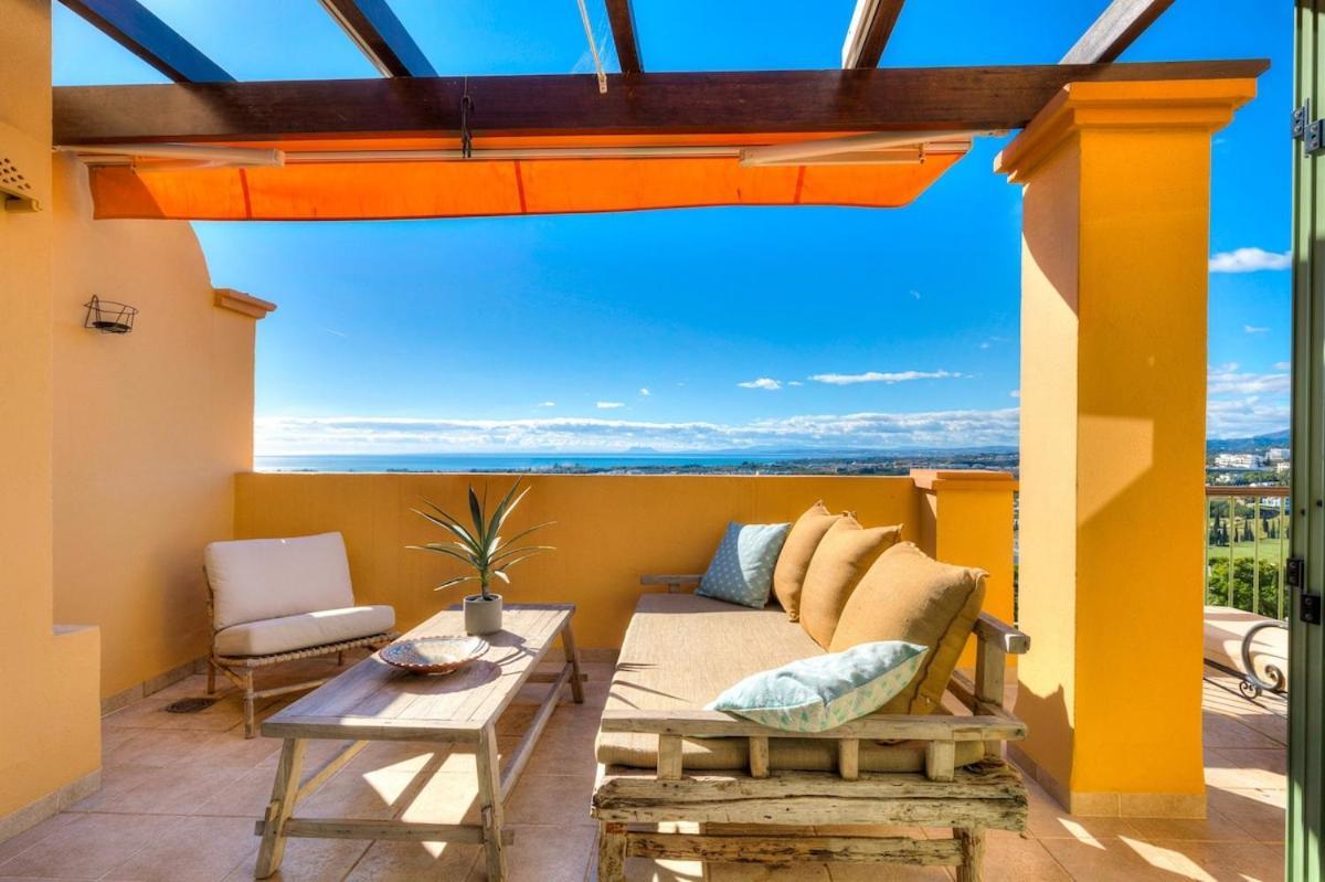 Stunning Sea View Penthouse Appartement