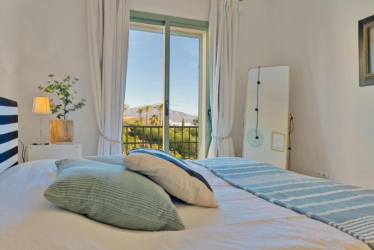 Apartment Stunning Sea View Penthouse *