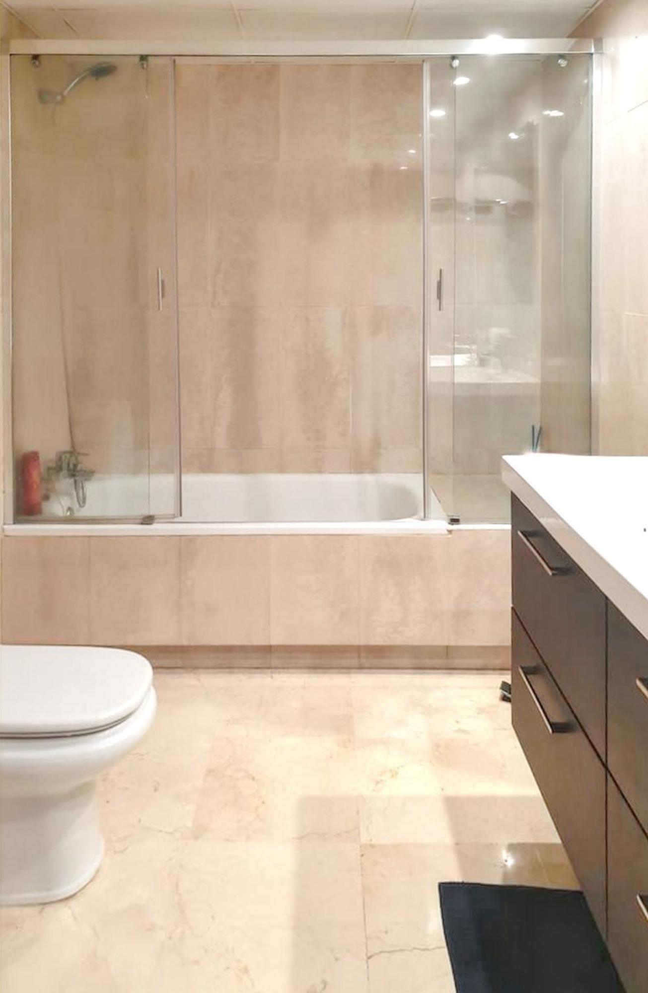 Spacious With Sea View In 140 M² Apartamento