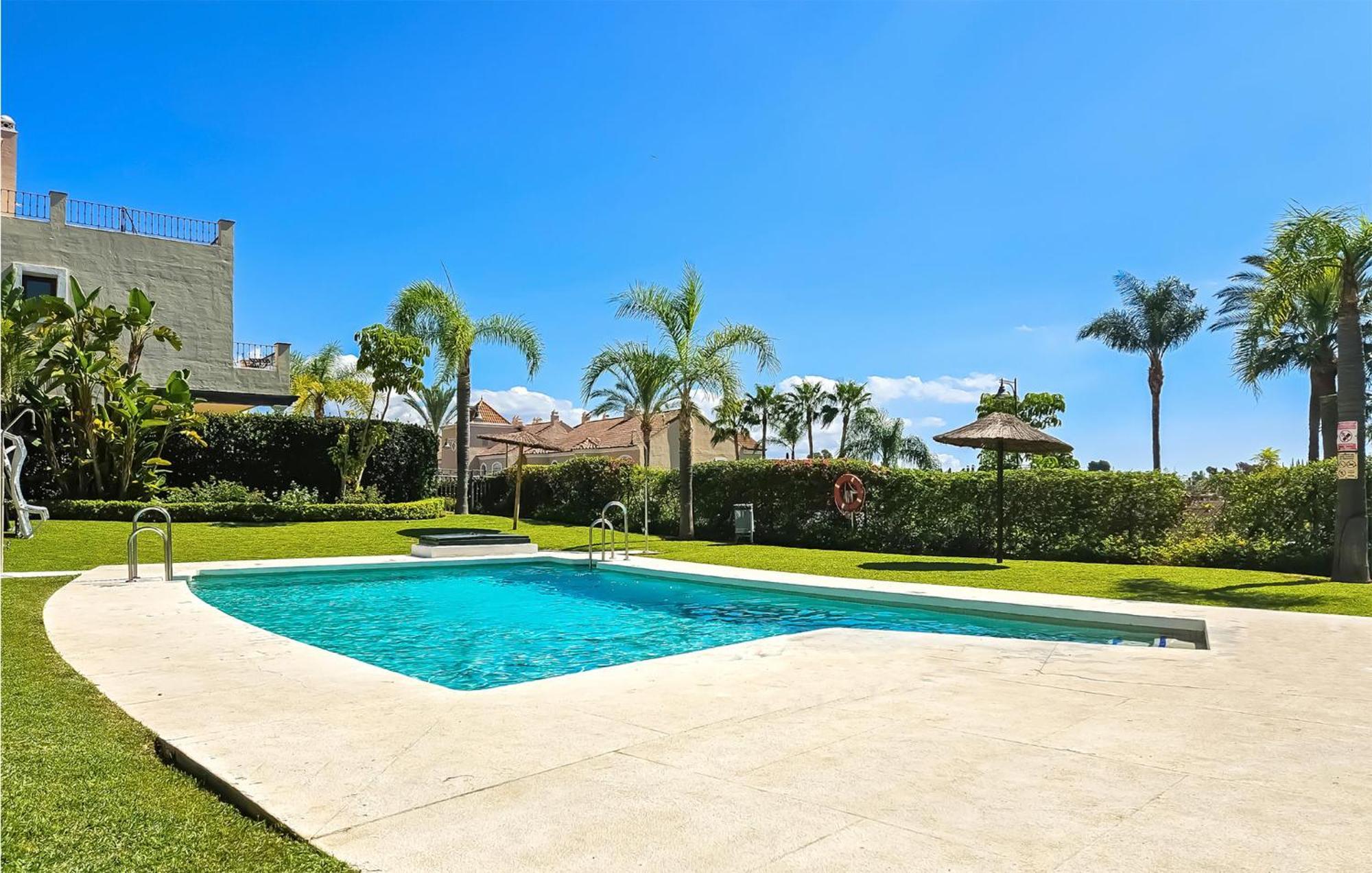 Amazing In Benahavis With Swimming Pool Estepona