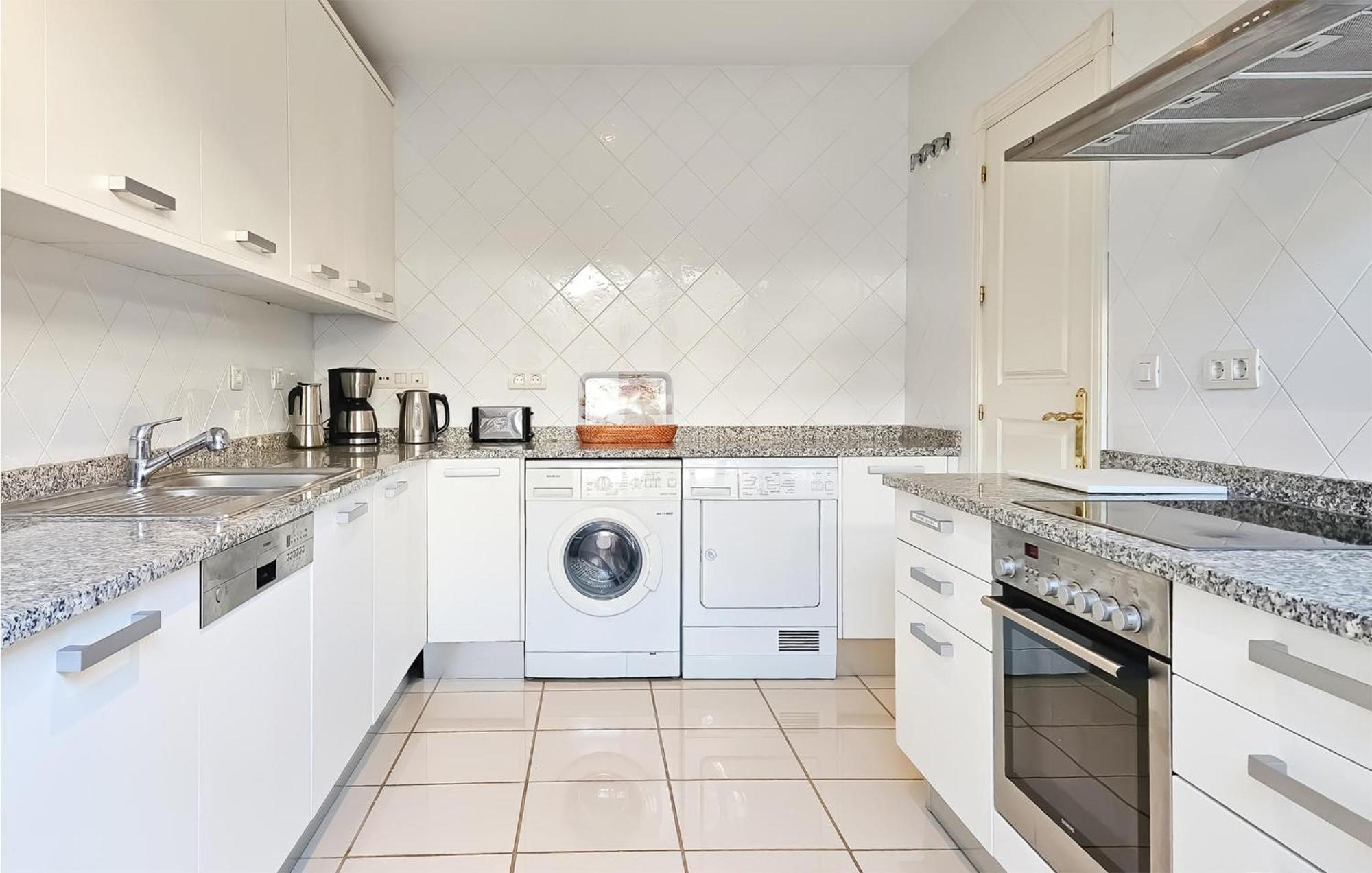 Amazing In Benahavis With Swimming Pool * Estepona