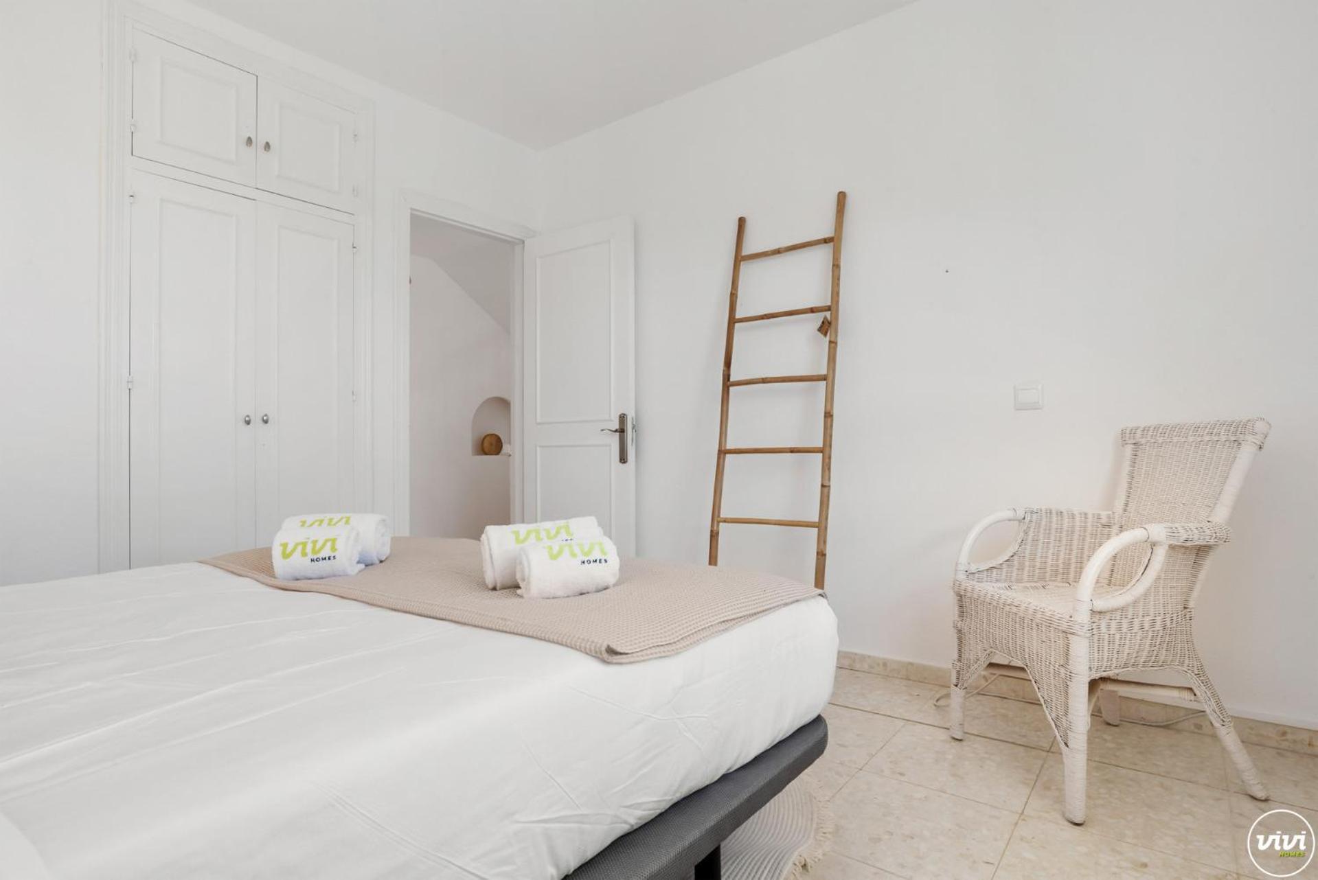 Vivi Homes - Casa Blanca *