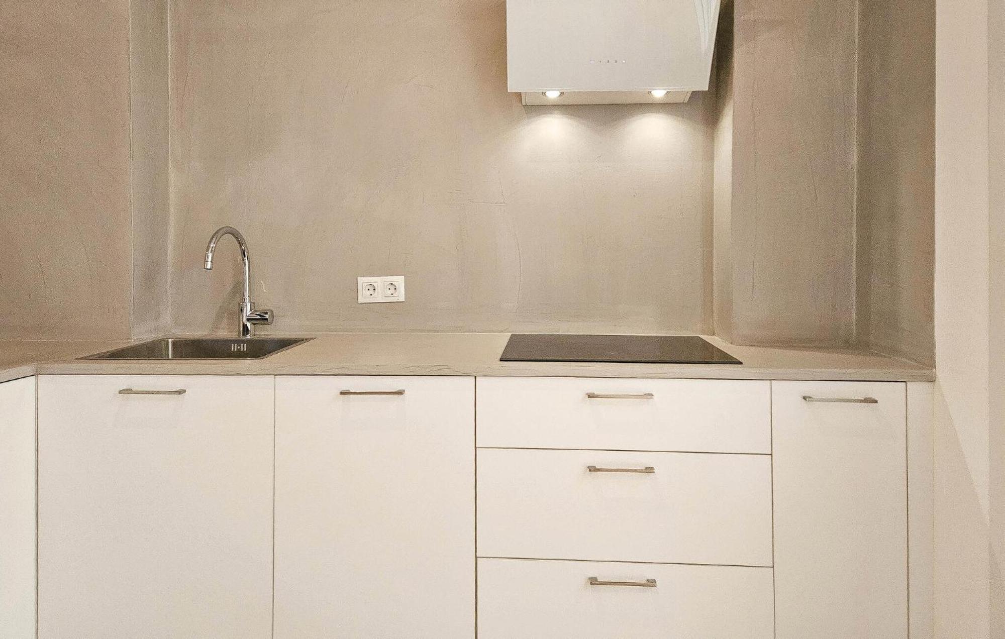 1 Bedroom Stunning In *