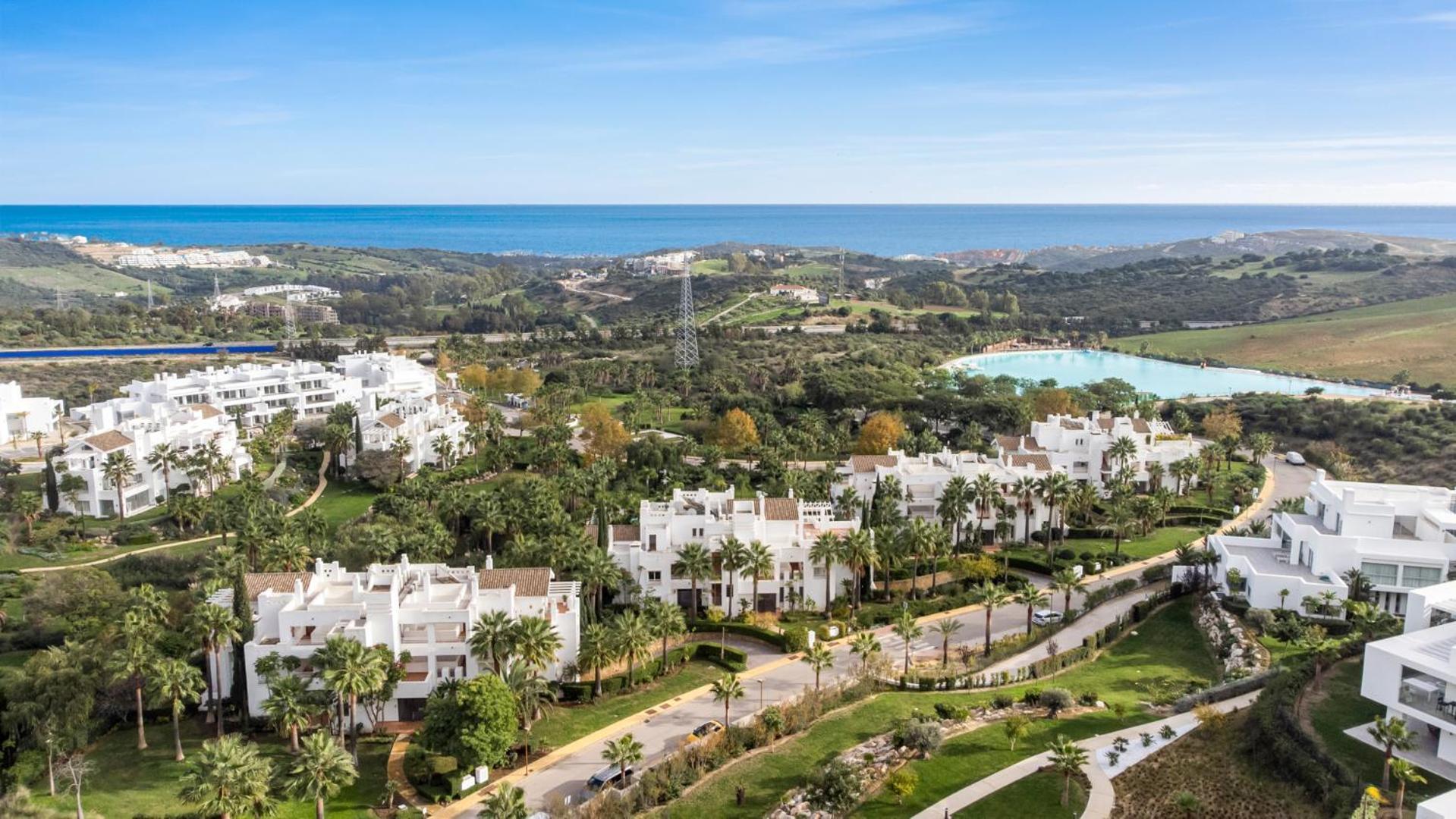 Luxury With Free Alcazaba Lagoon Access Apartment *