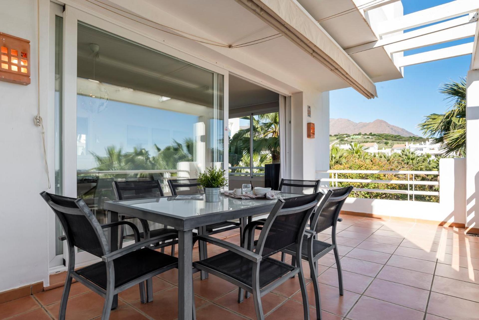 Luxury With Free Alcazaba Lagoon Access Apartment *