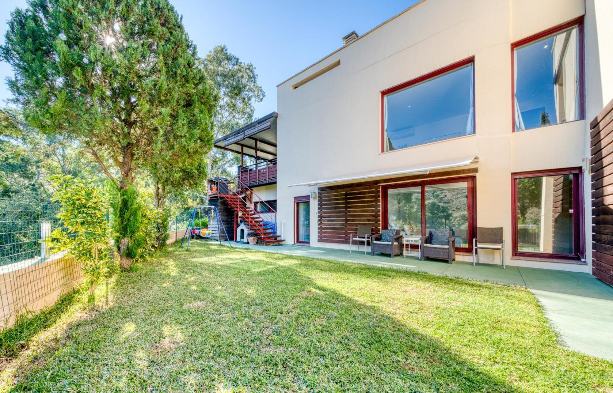Exclusive In Benahavis Villa *
