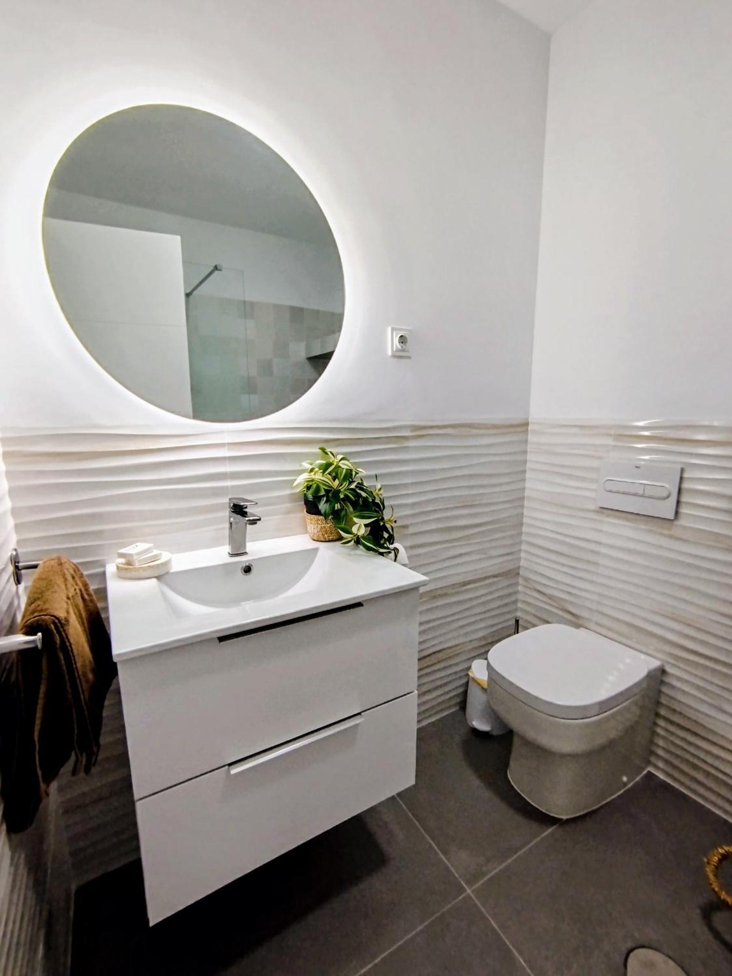 Impressive With 3 Bedrooms Metres From The Apartment Estepona