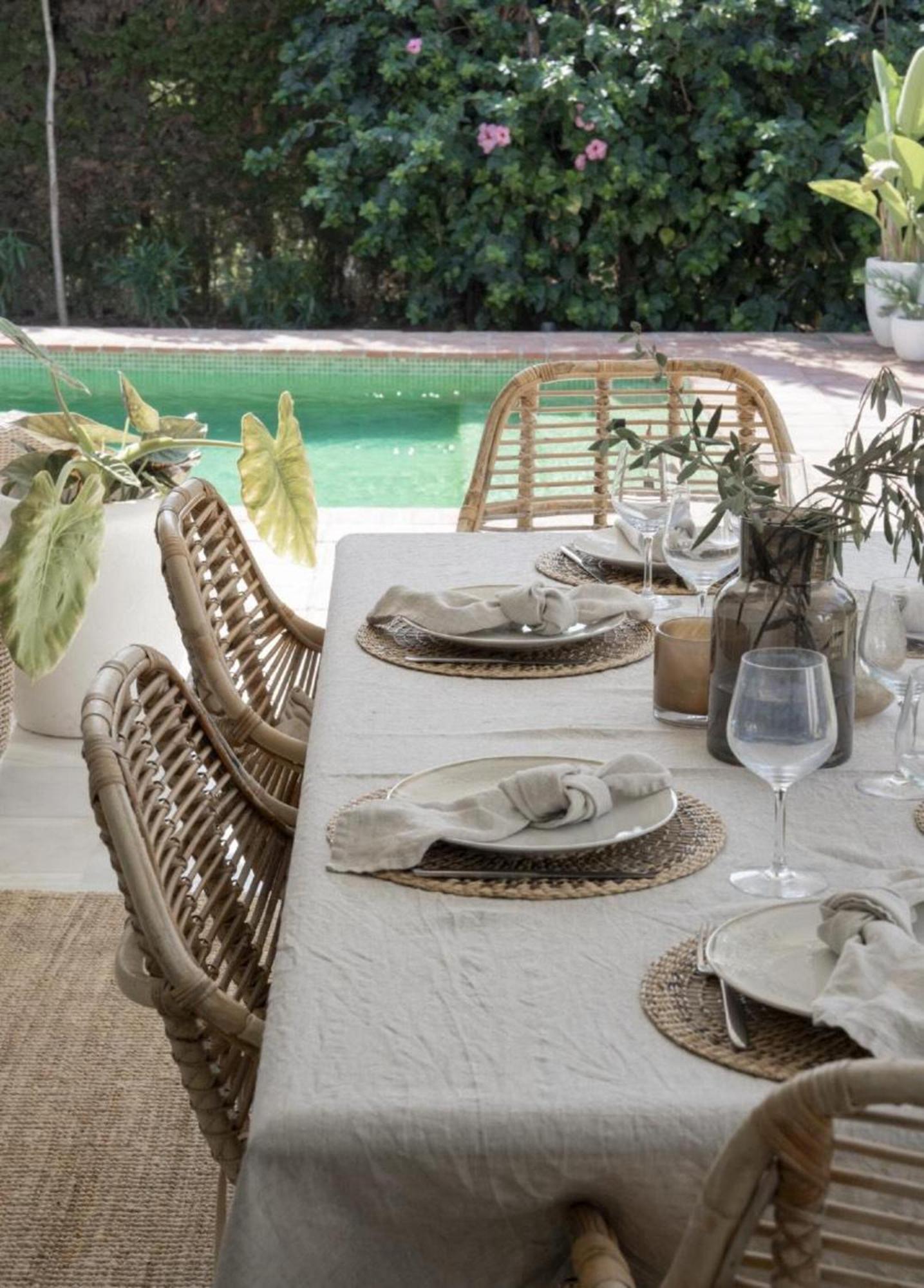 Bianca Elegant 4br Beachside Near Golf, Restaurants & Puerto Banus *