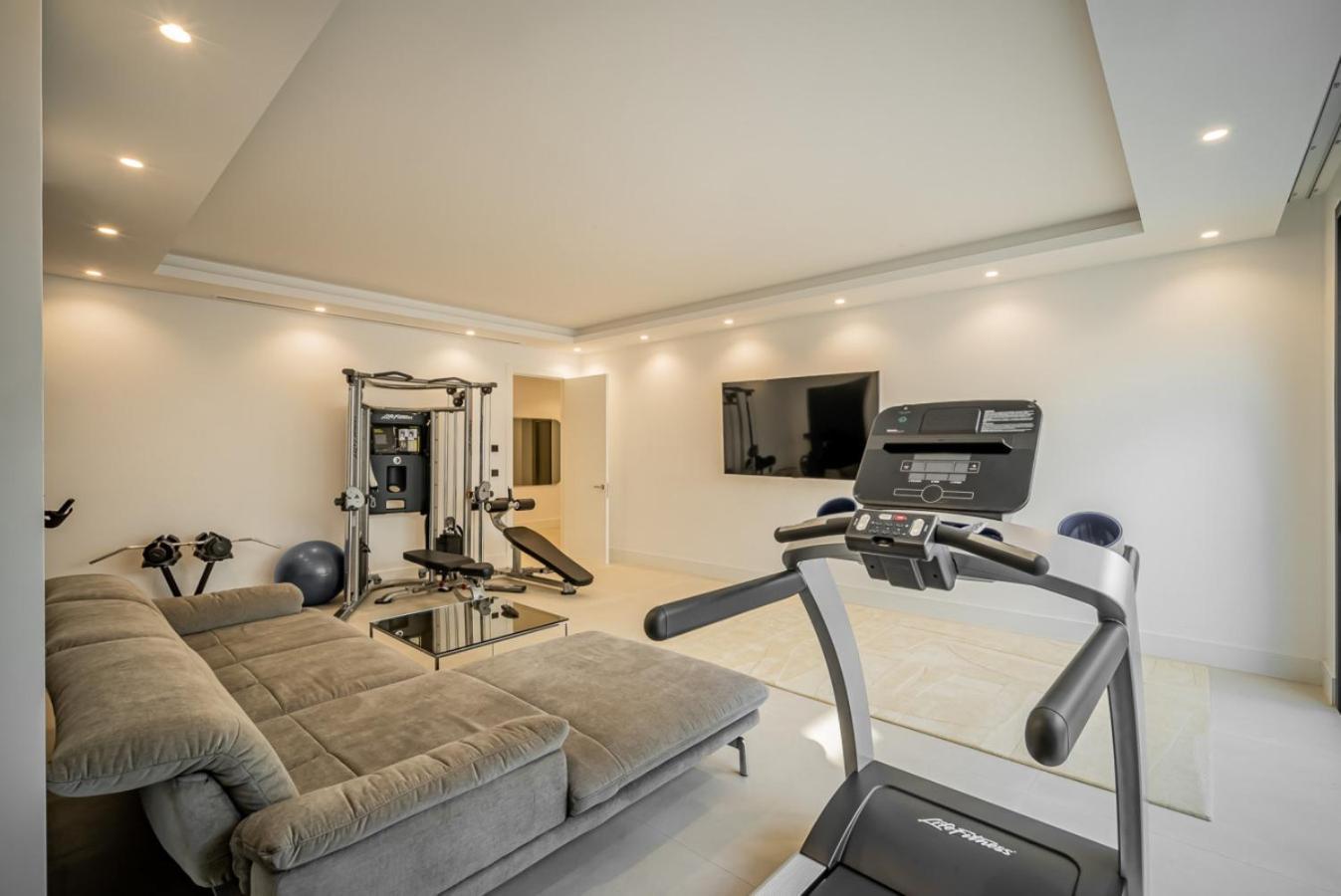 Olina Villa Estepona