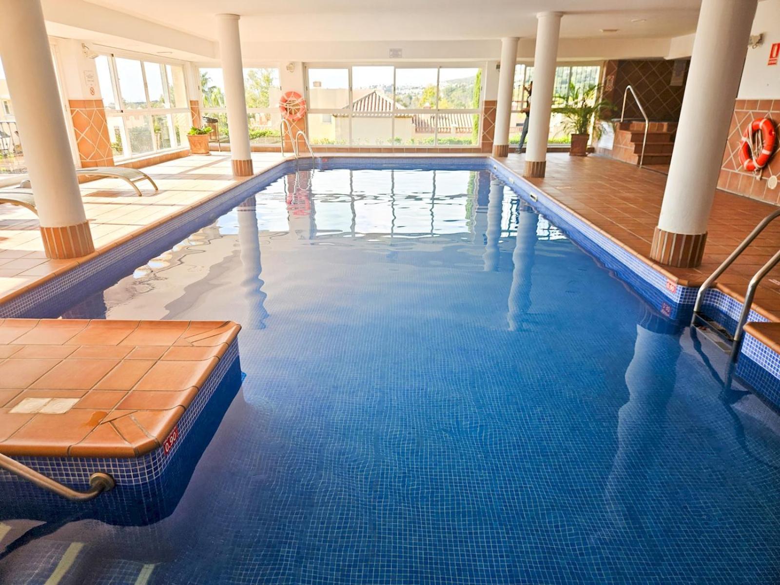 Pass The Keys Big With Golf Views In Urb Marquez De Atalaya Estepona