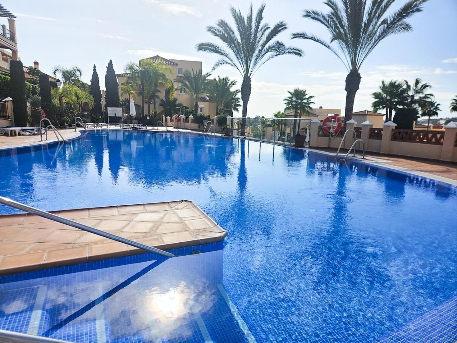Pass The Keys Big With Golf Views In Urb Marquez De Atalaya