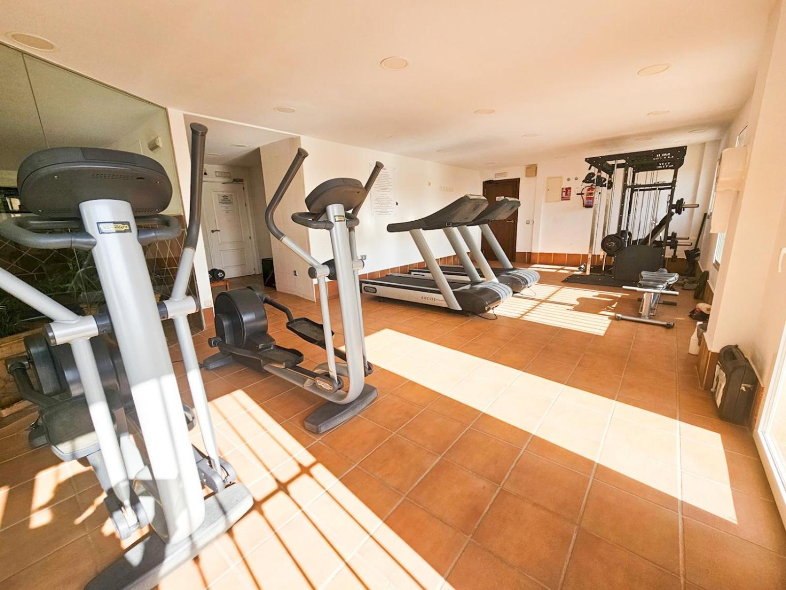 Apartment Pass The Keys Big With Golf Views In Urb Marquez De Atalaya Estepona