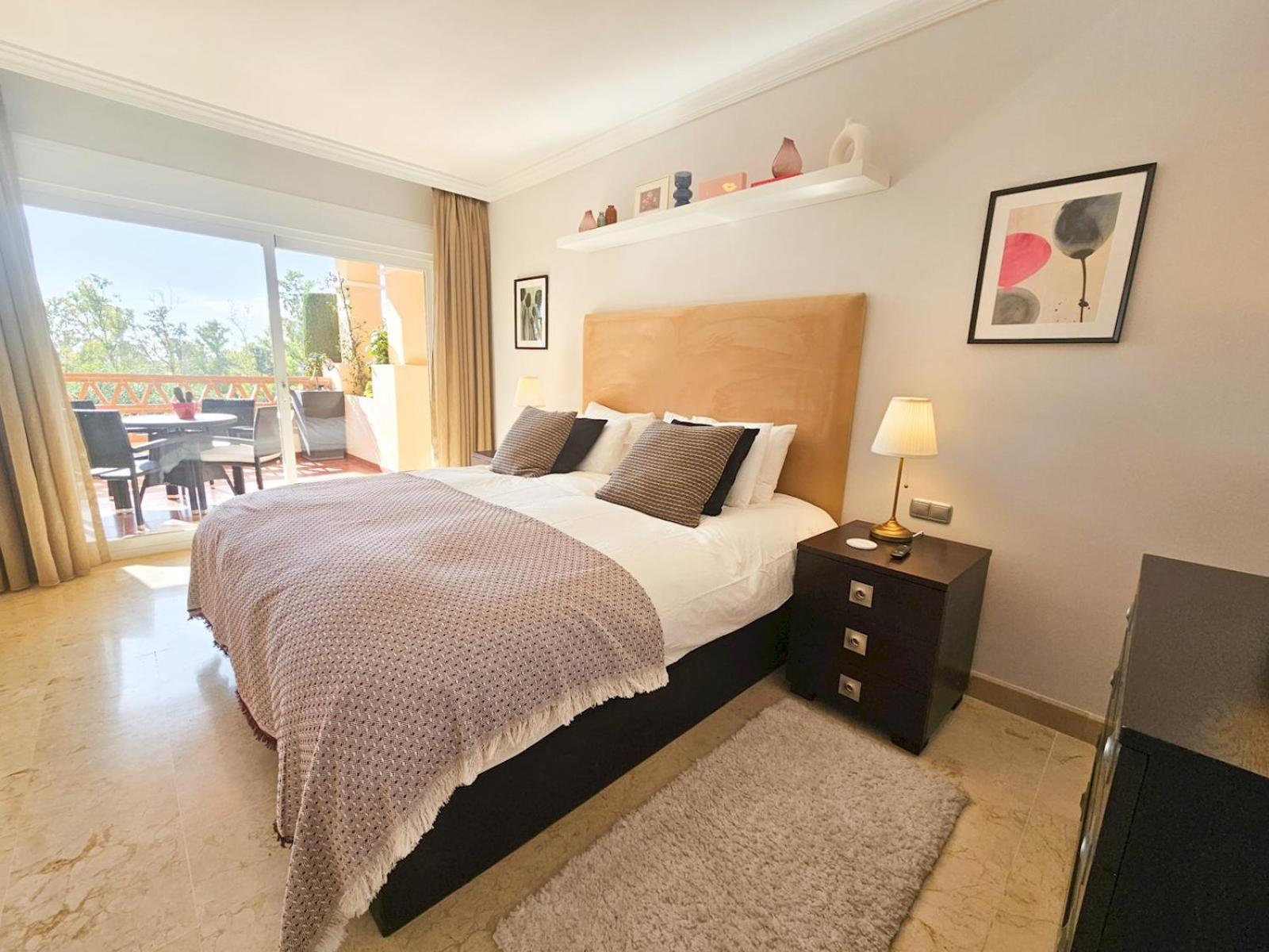 Pass The Keys Big With Golf Views In Urb Marquez De Atalaya Estepona