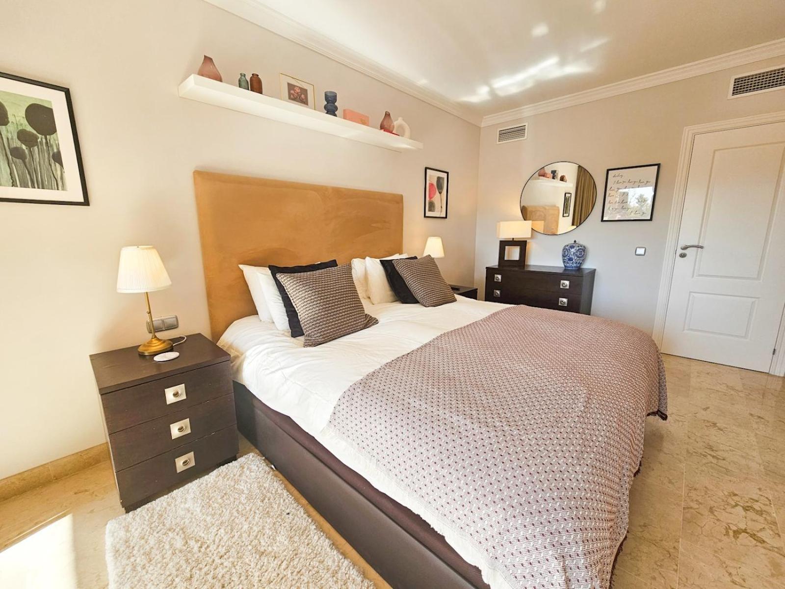 Pass The Keys Big With Golf Views In Urb Marquez De Atalaya