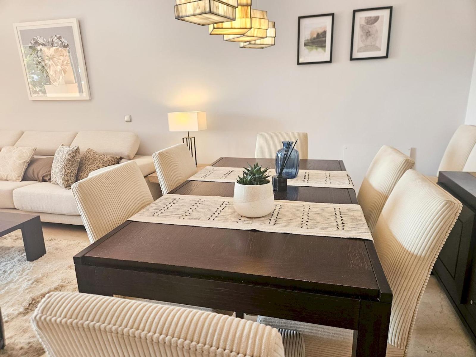 Pass The Keys Big With Golf Views In Urb Marquez De Atalaya Apartment Estepona
