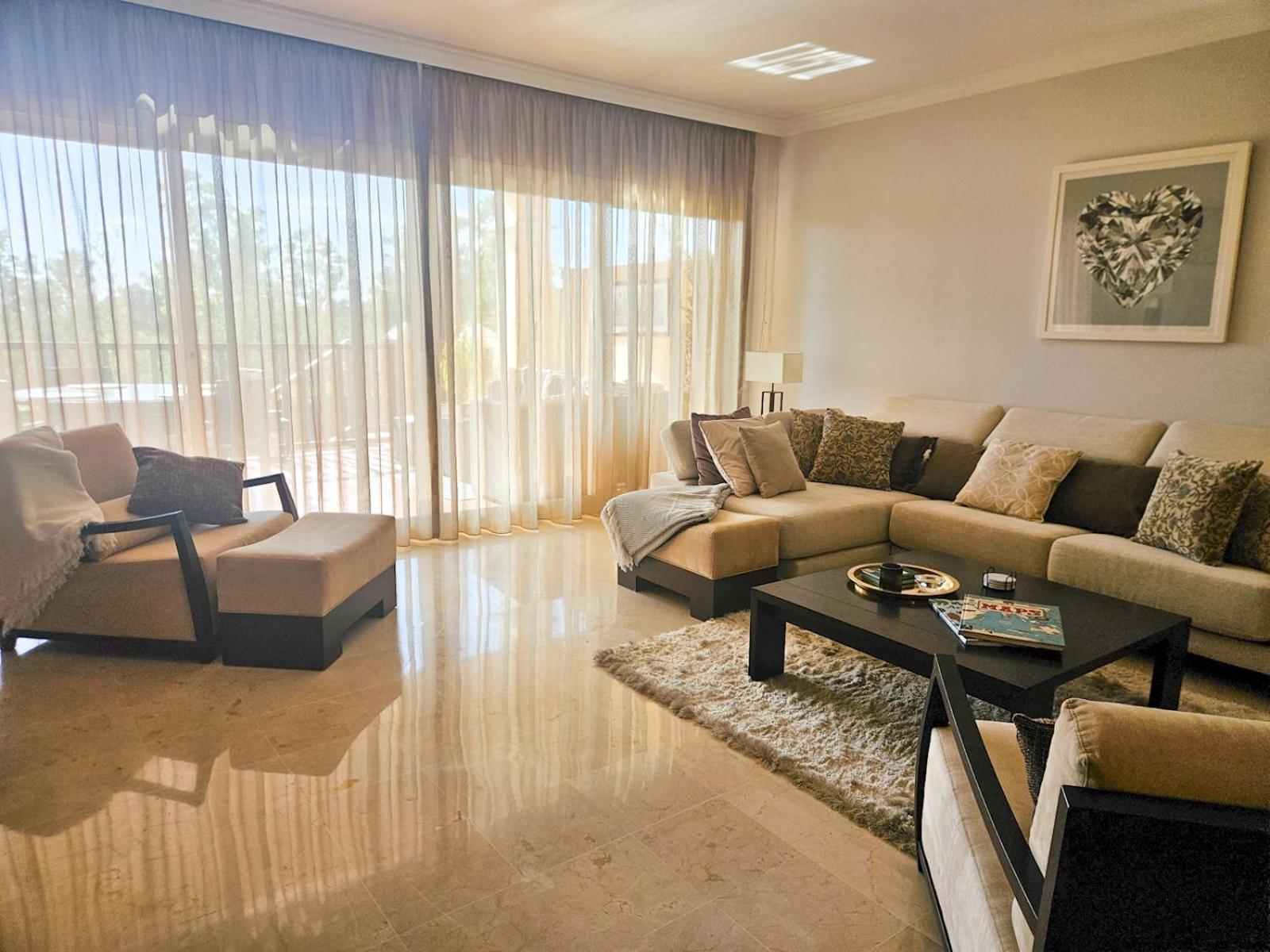 Pass The Keys Big With Golf Views In Urb Marquez De Atalaya Estepona