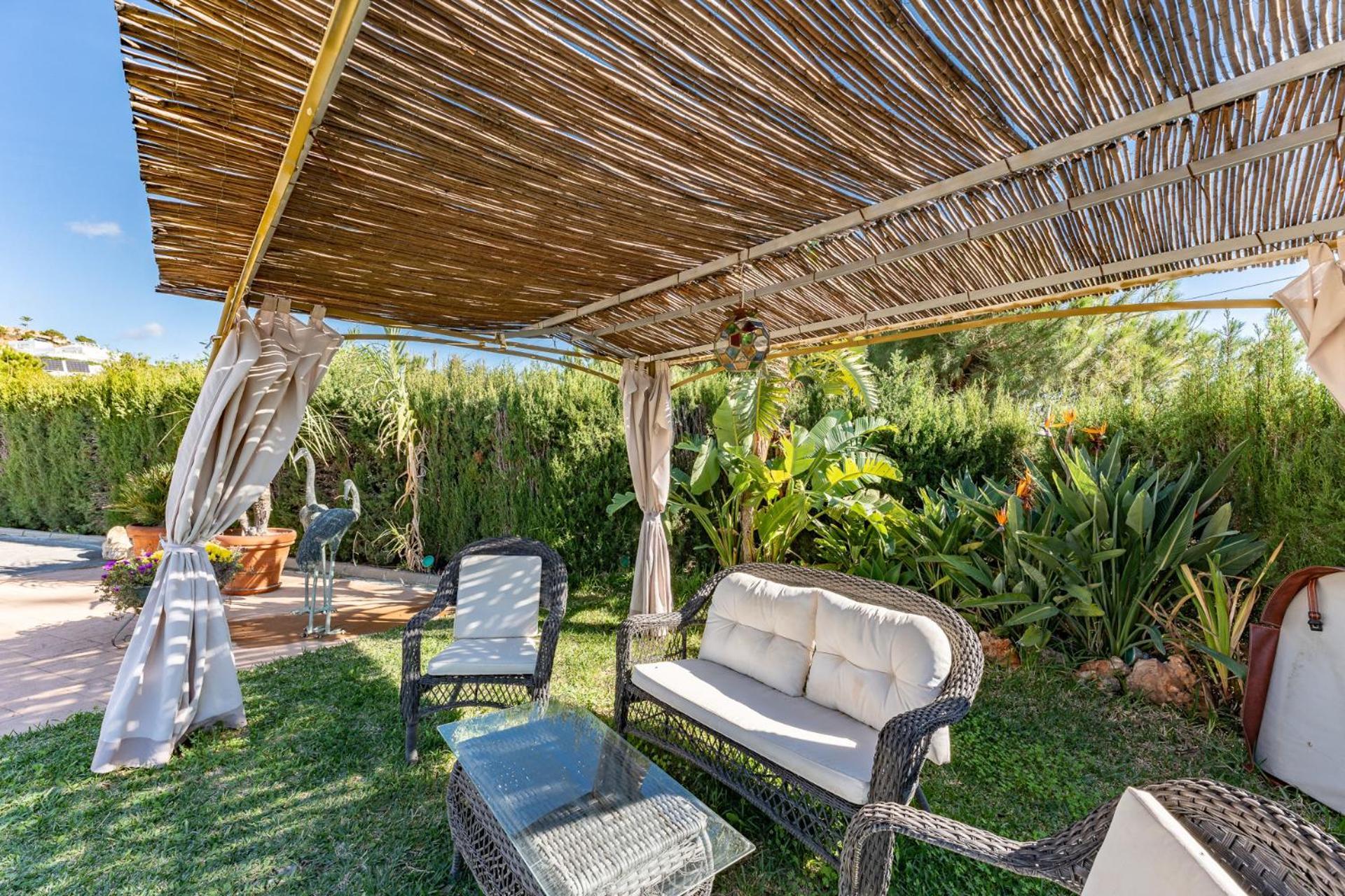 Camping With Sea View, Pool, Jacuzzi And Zen Garden - Only 5min To Town Estepona