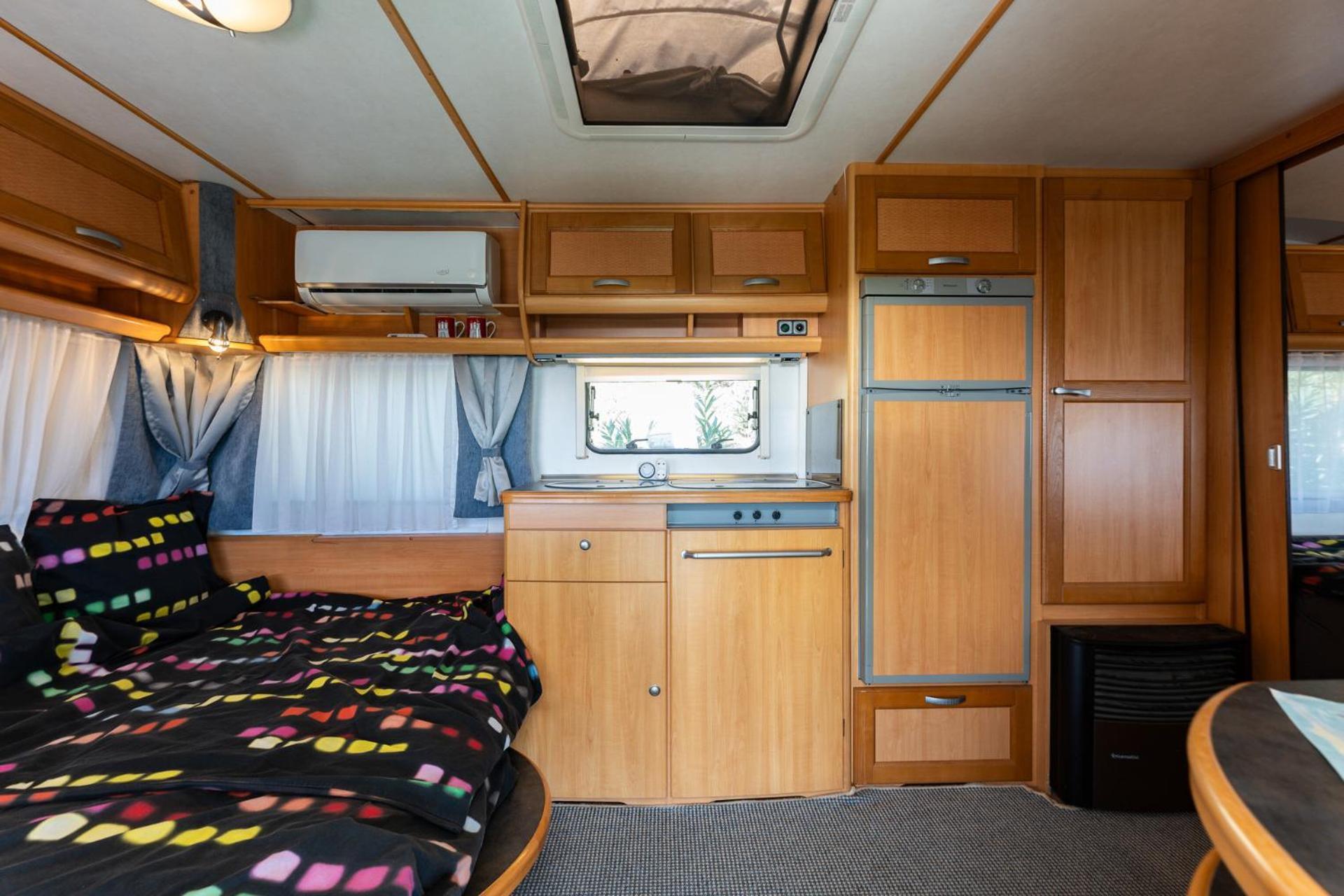 Camping With Sea View, Pool, Jacuzzi And Zen Garden - Only 5min To Town *