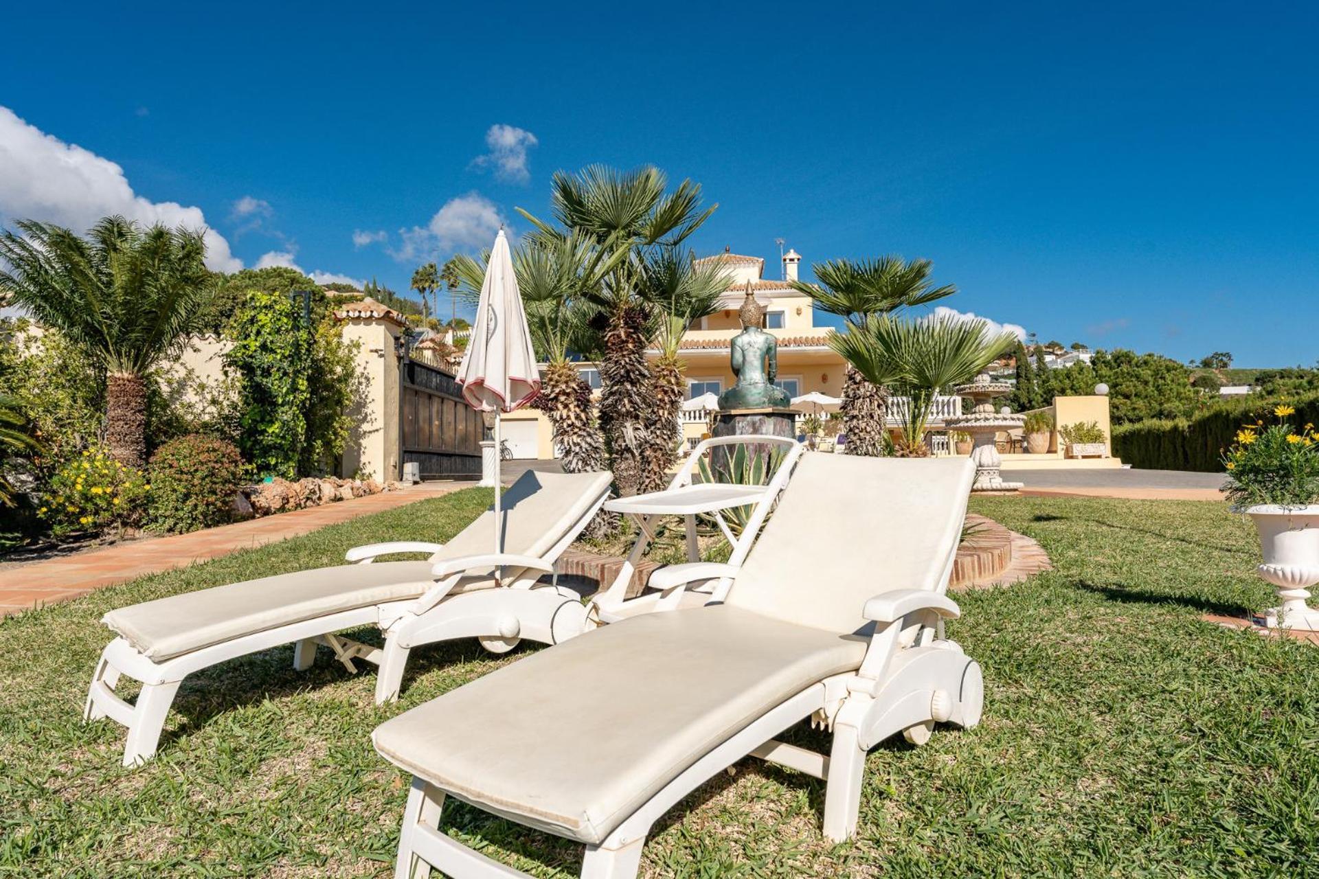 Camping With Sea View, Pool, Jacuzzi And Zen Garden - Only 5min To Town Сasa de vacaciones Estepona