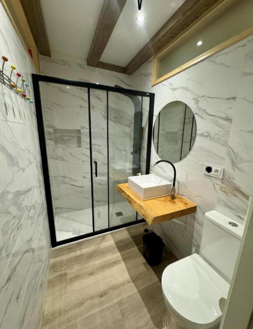 Casa De Madera 2 *