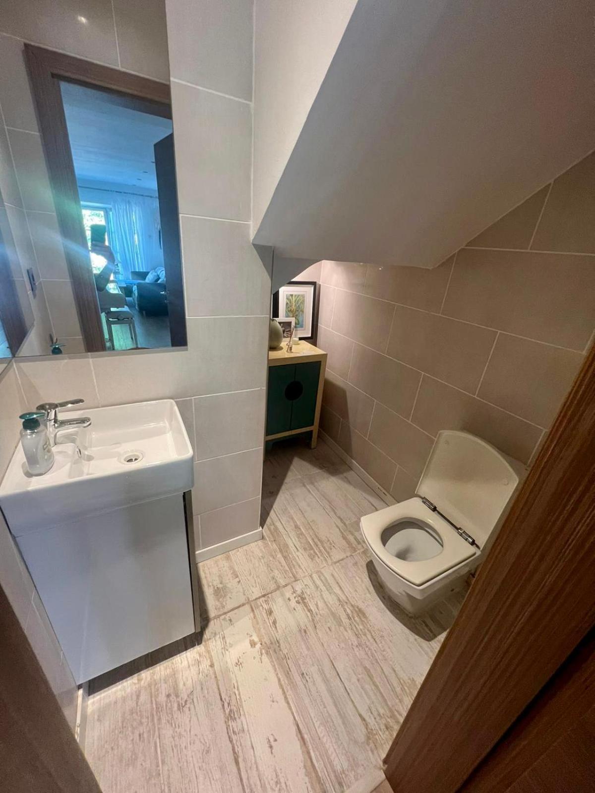 Villa Bonita Con Piscina Estepona