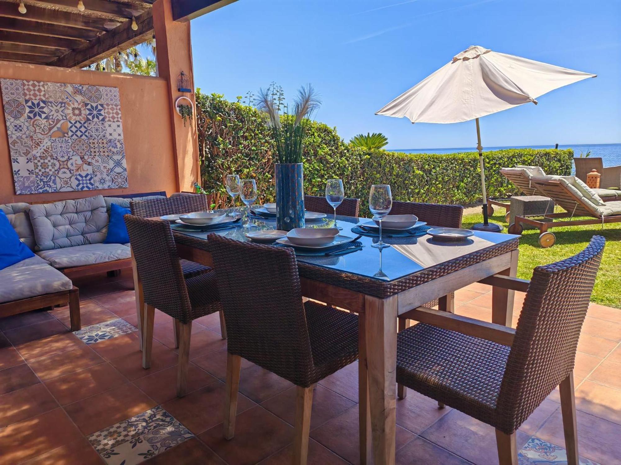 Beachfront Townhouse * Estepona