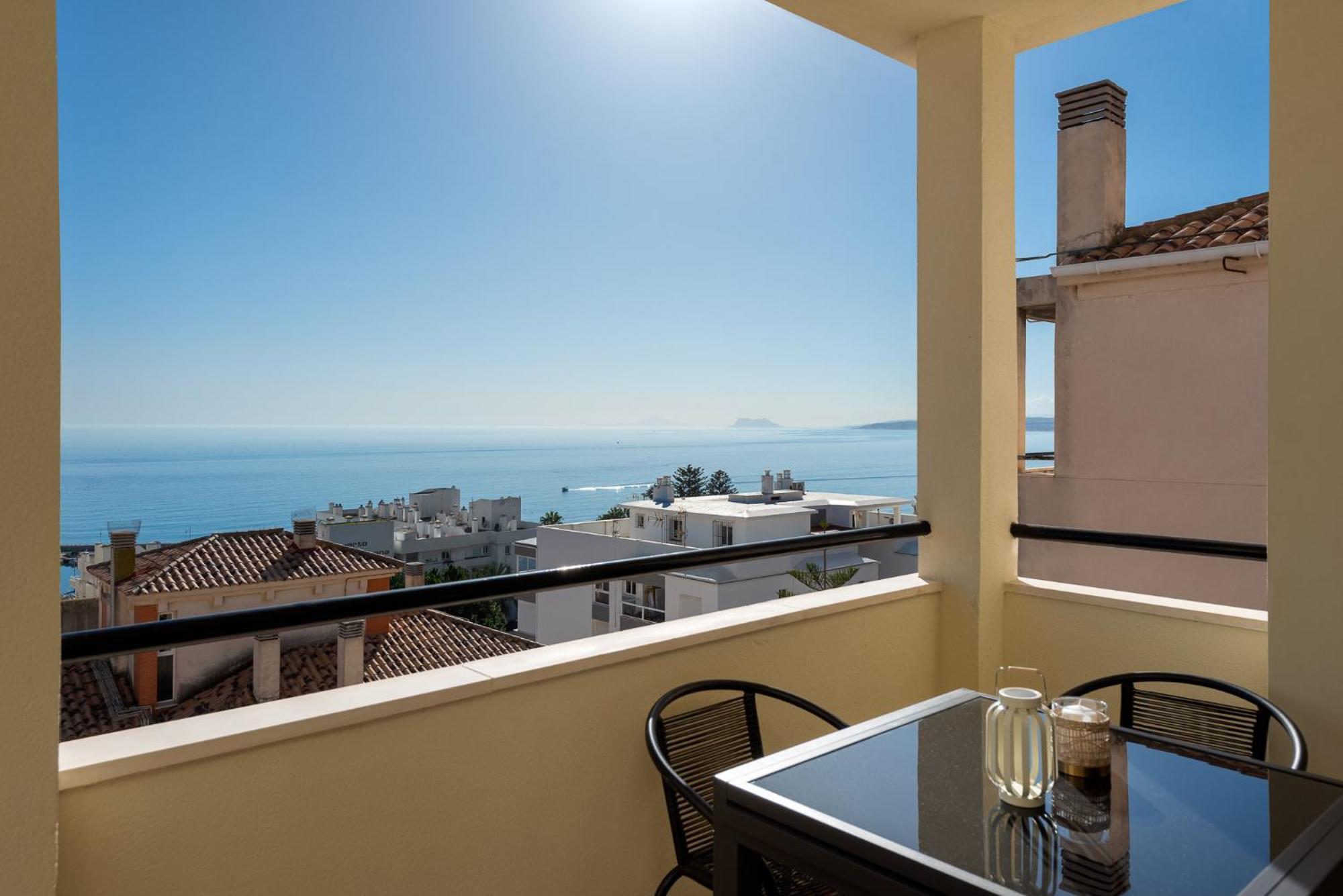 Apartamento Terrace By The Sea Penthouse & Puerto De Estepona