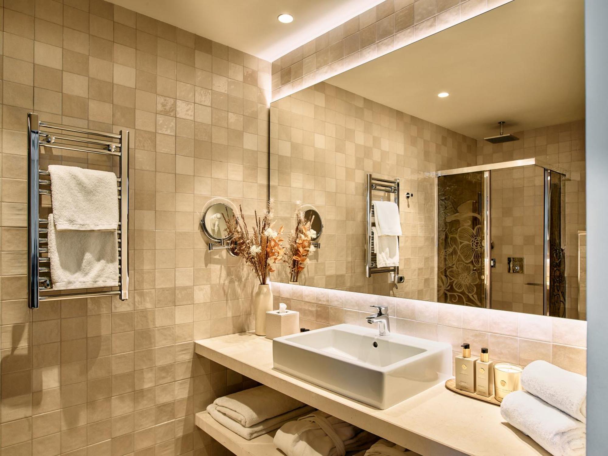 Hotel El Pilar Andalucia 4*