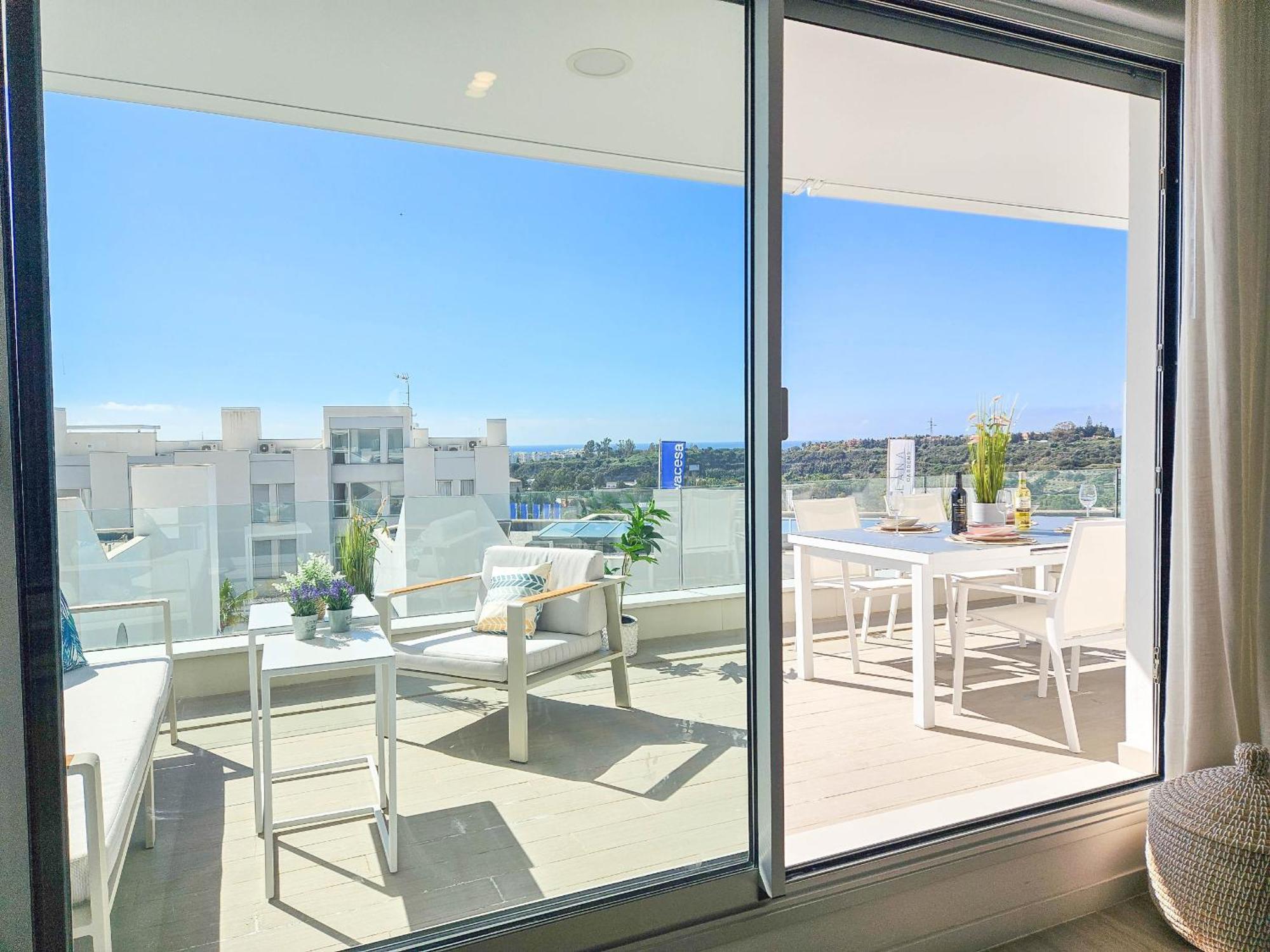2 Bed In Le Mirage Iii, Cancelada Apartment Estepona