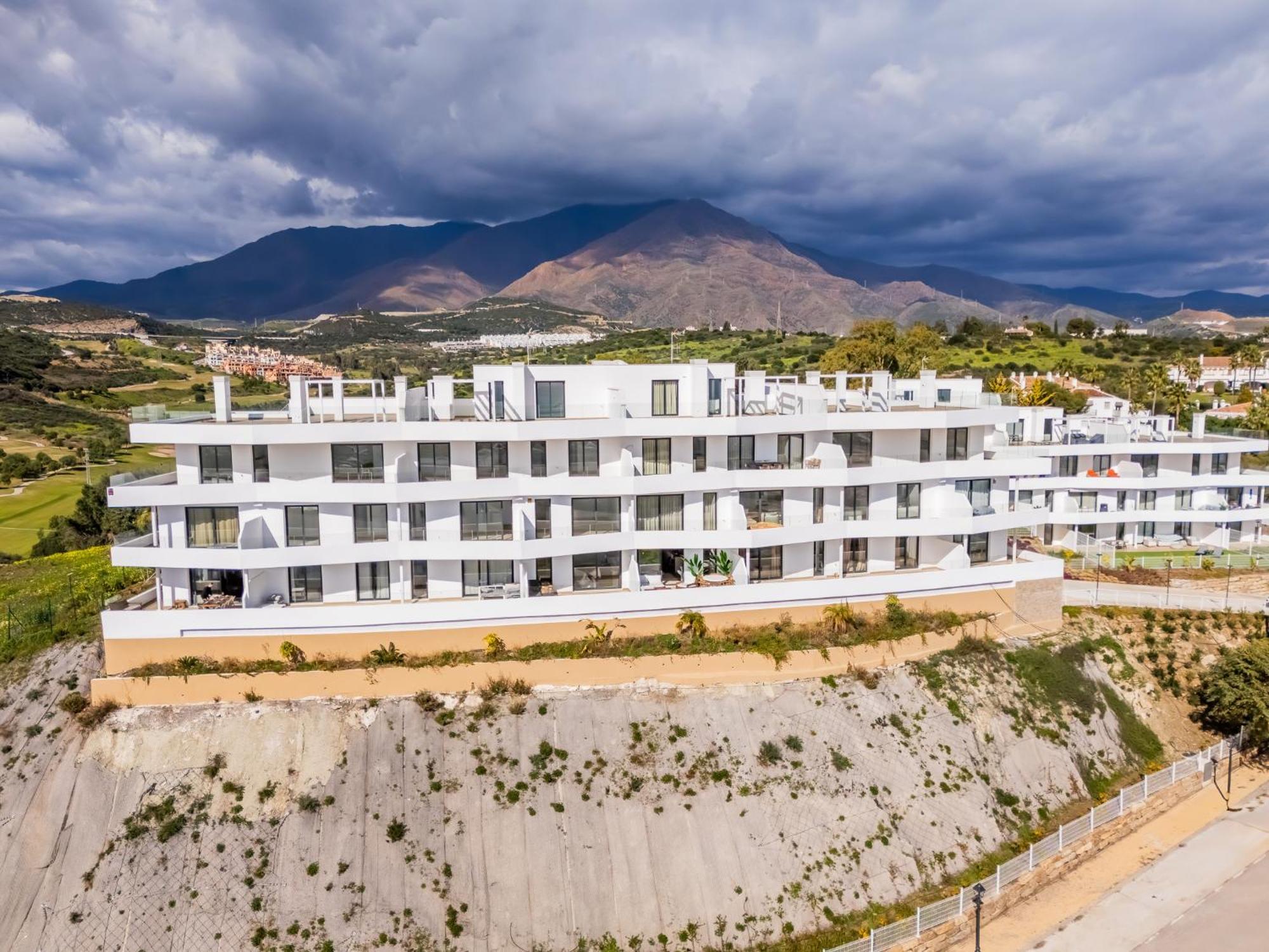 Apartment One80 By Mario *