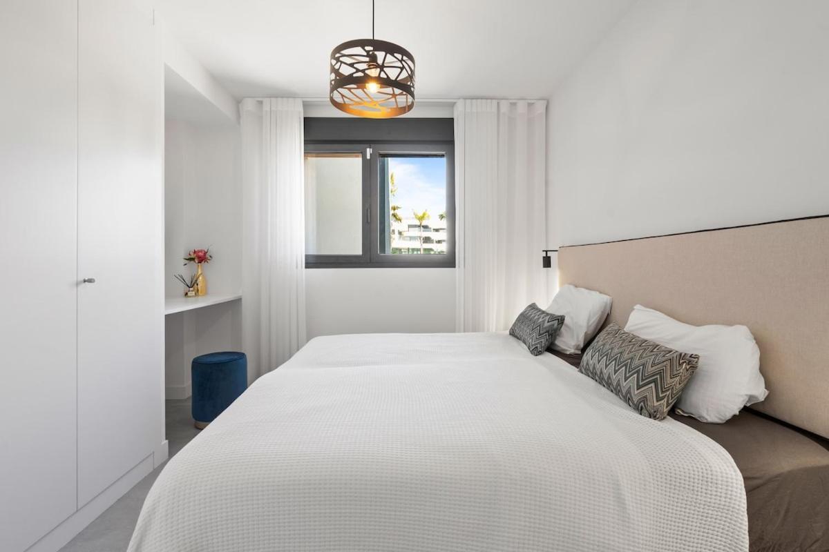 Discover Luxury Living In Estepona's Oasis-rdr467 Apartment *