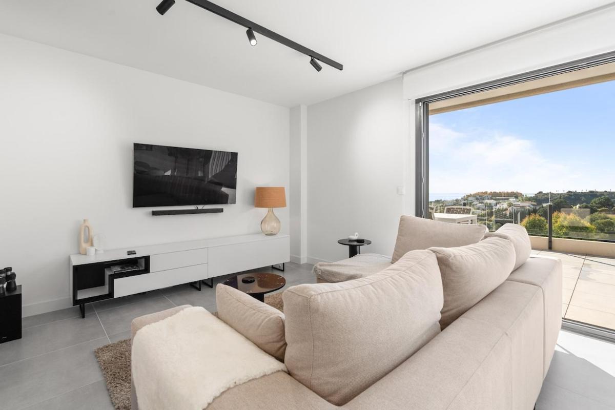 Discover Luxury Living In Estepona's Oasis-rdr467 Apartment *