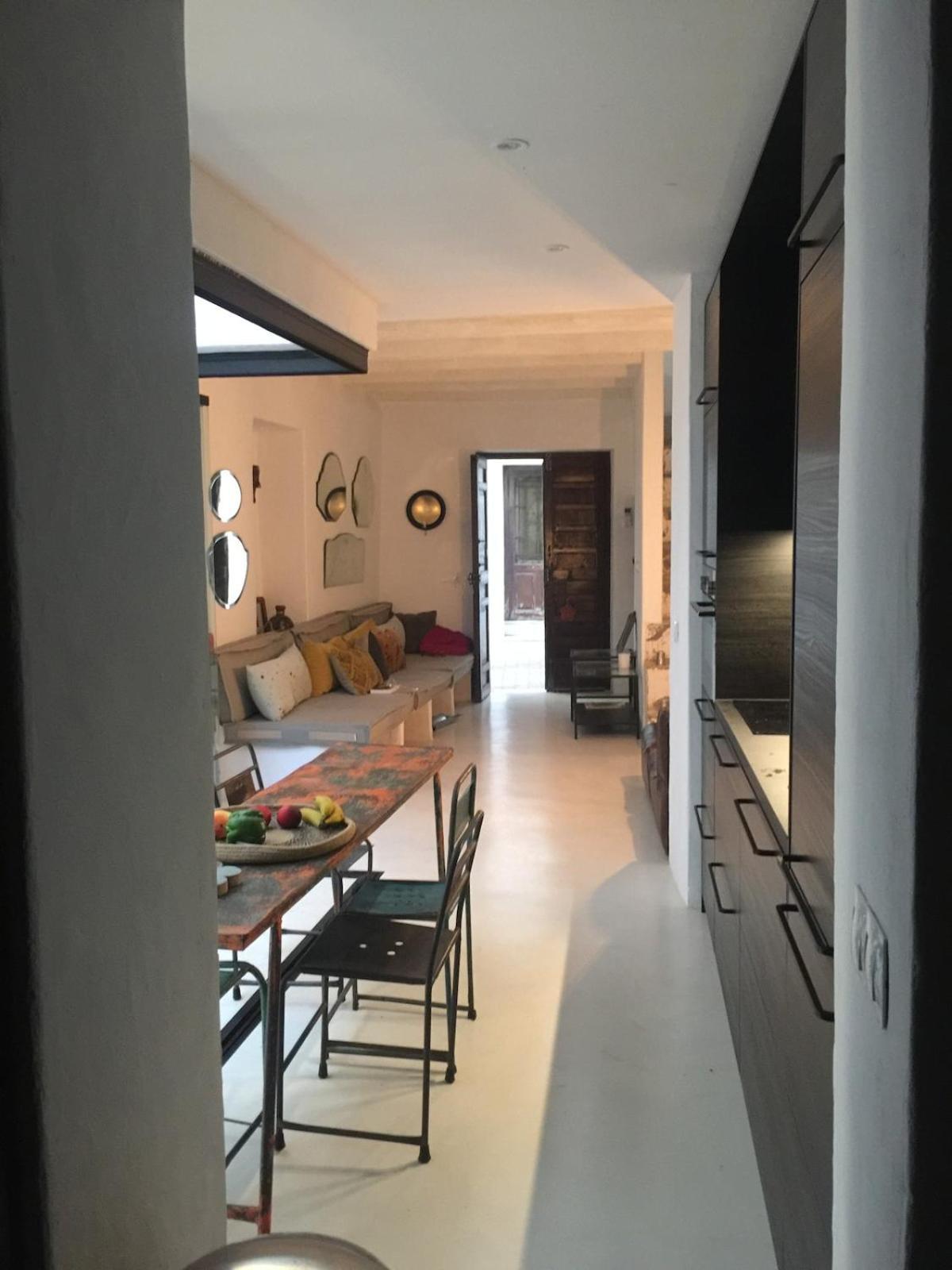 Unique Townhouse With Rooftop Pool Estepona