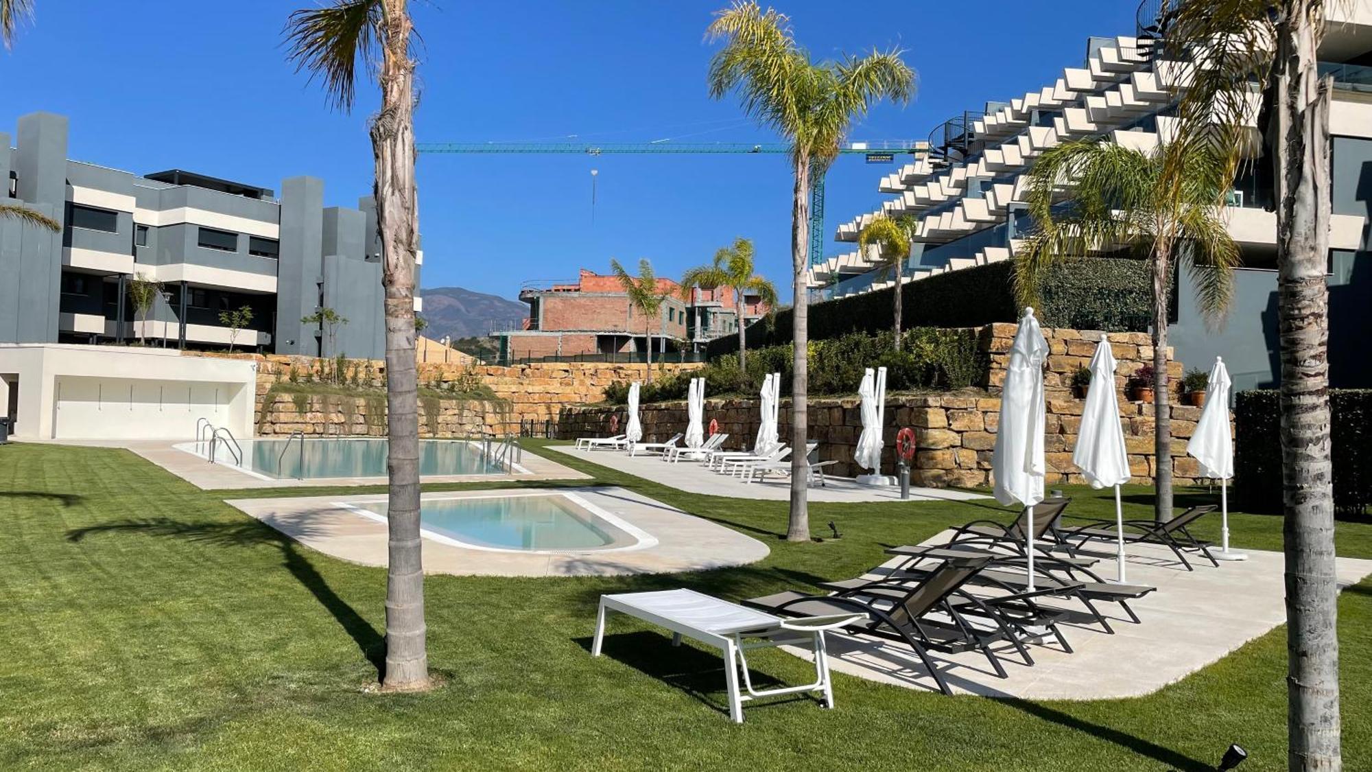Intermobiliaria - Oasis 325 2d * Estepona