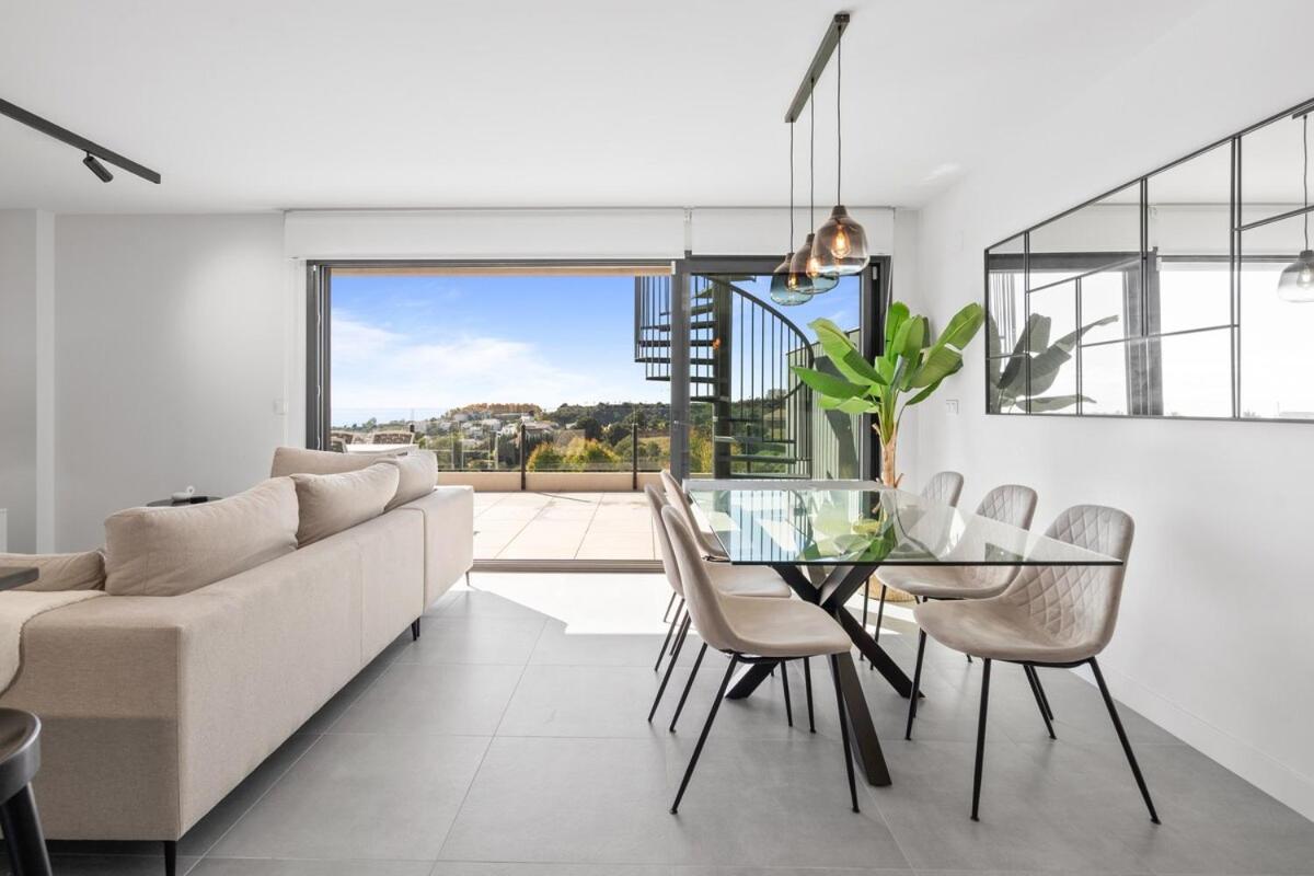 Discover Luxury Living In Estepona's Oasis-rdr467 * Estepona