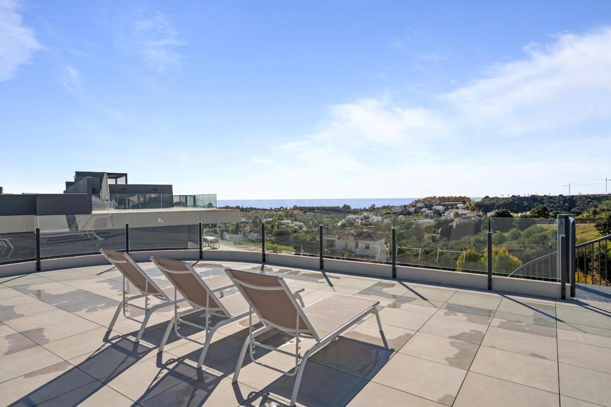 Discover Luxury Living In Estepona's Oasis-rdr467 *