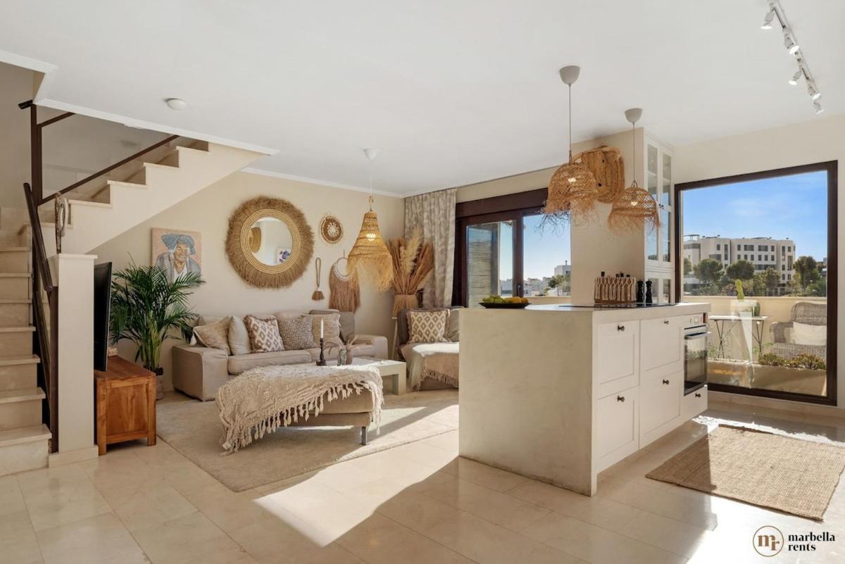 Apartment Penthouse Bali Ref #94 Estepona