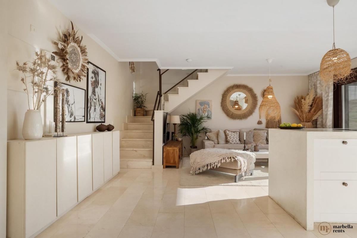 Apartment Penthouse Bali Ref #94 Estepona