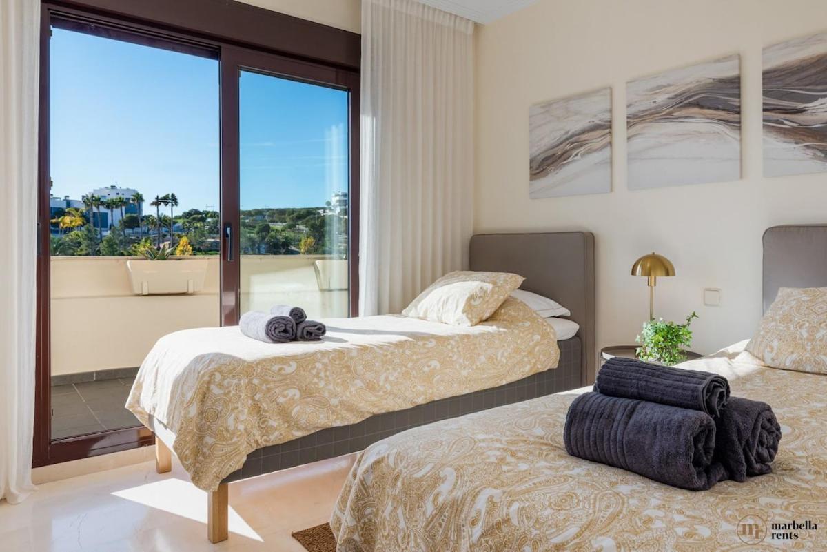 Apartment Sol Vista Penthouse Ref #93 Estepona