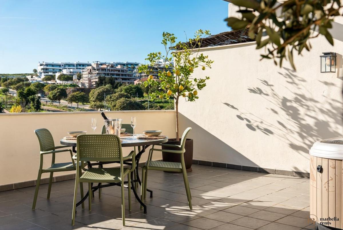 Apartment Sol Vista Penthouse Ref #93 *