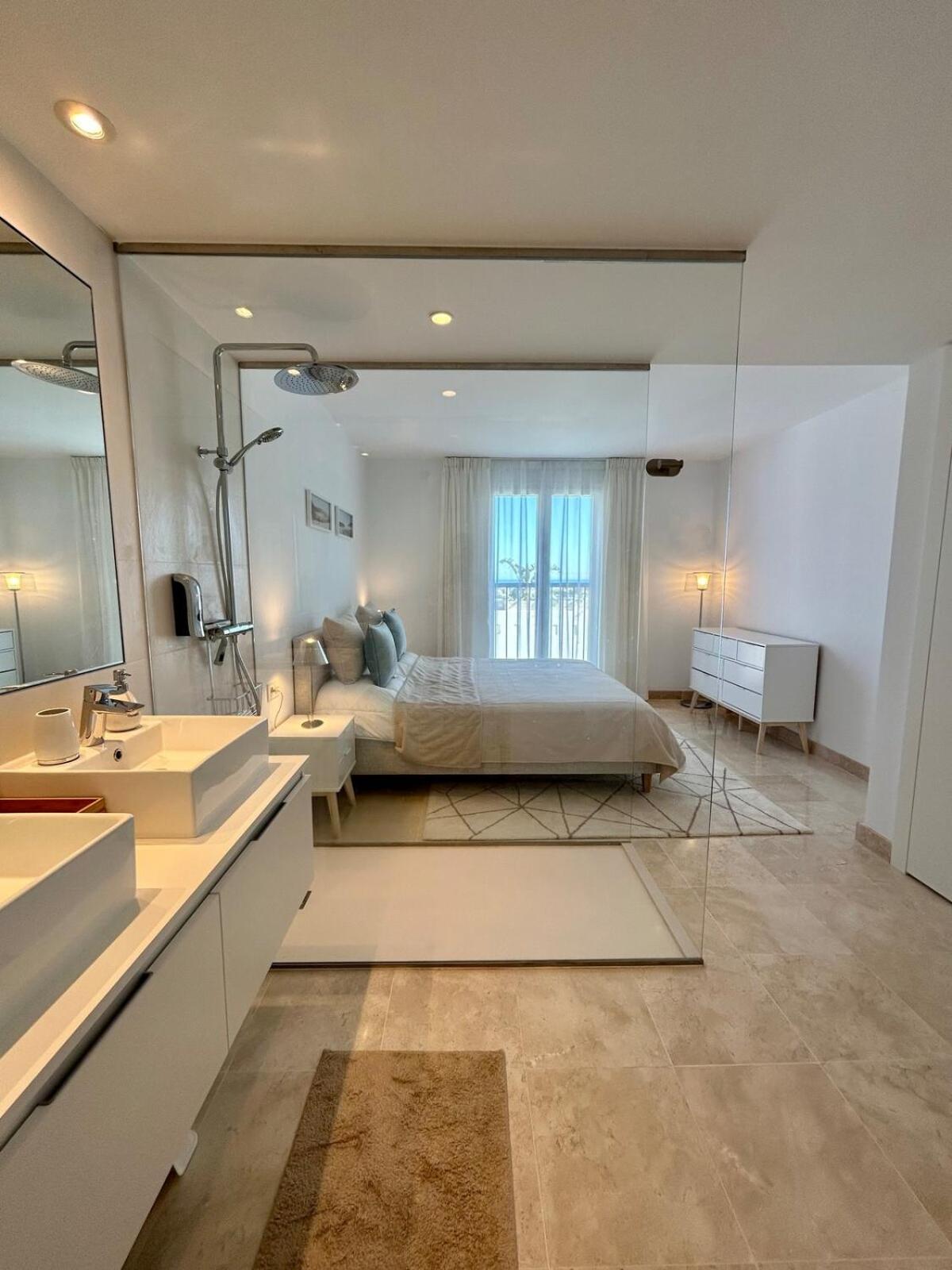 Apartment Stunning Sea View Penthouse