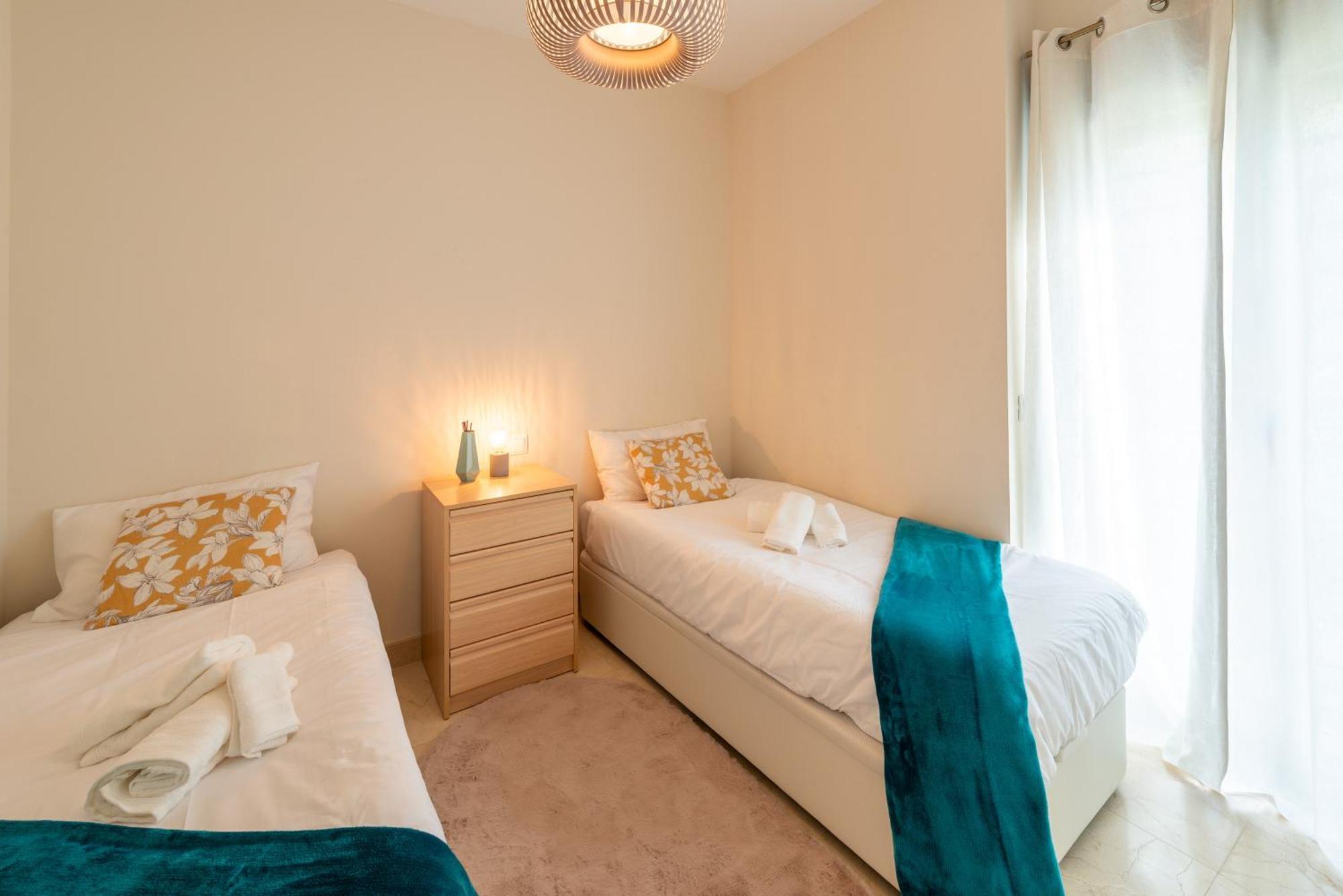 Elegant Getaway Near Padierna Marbella Lux