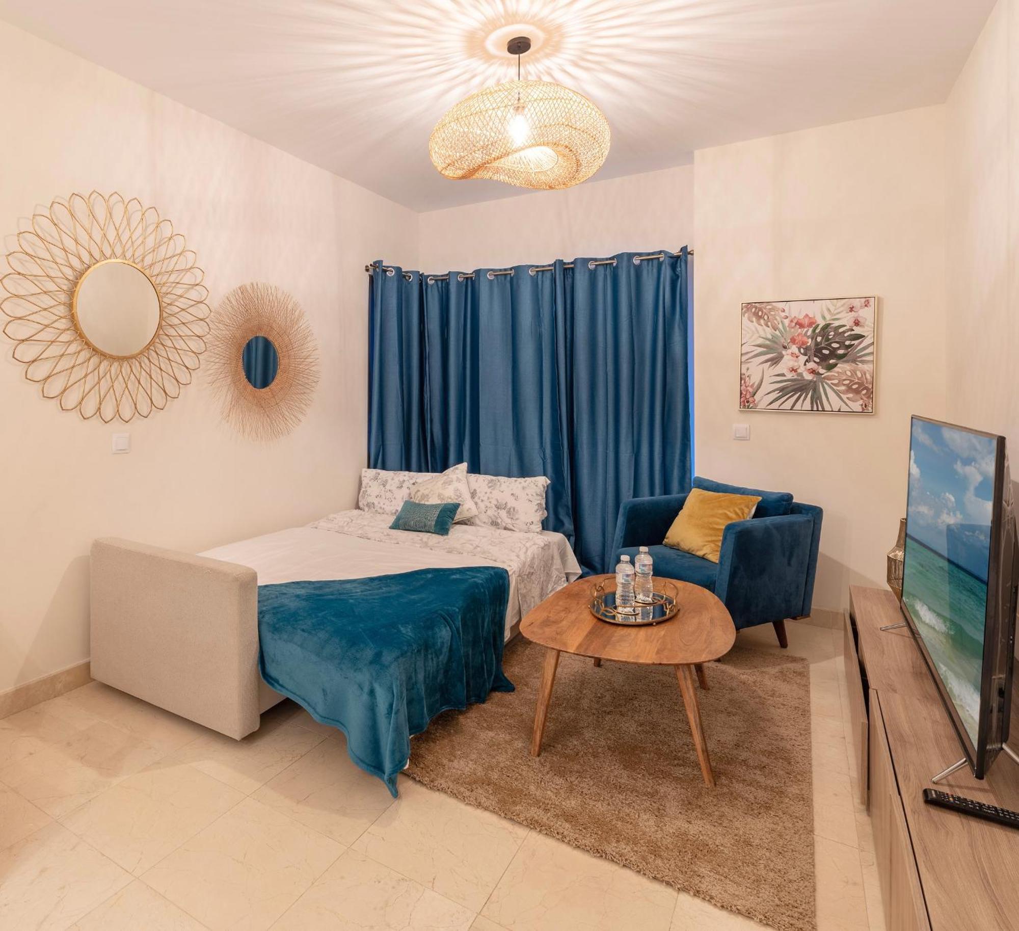 Elegant Getaway Near Padierna Marbella Lux Apartamento Estepona