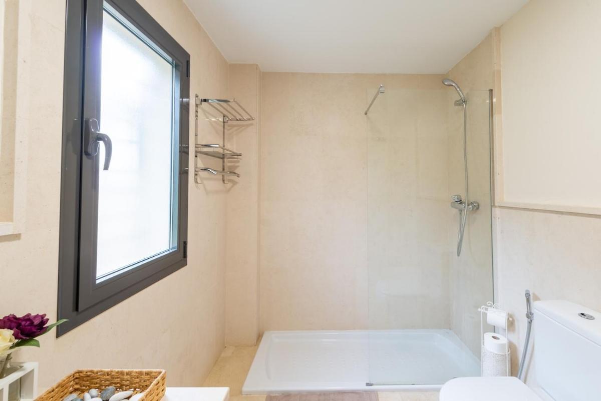 Elegant Getaway Near Padierna Marbella Lux Apartamento Estepona