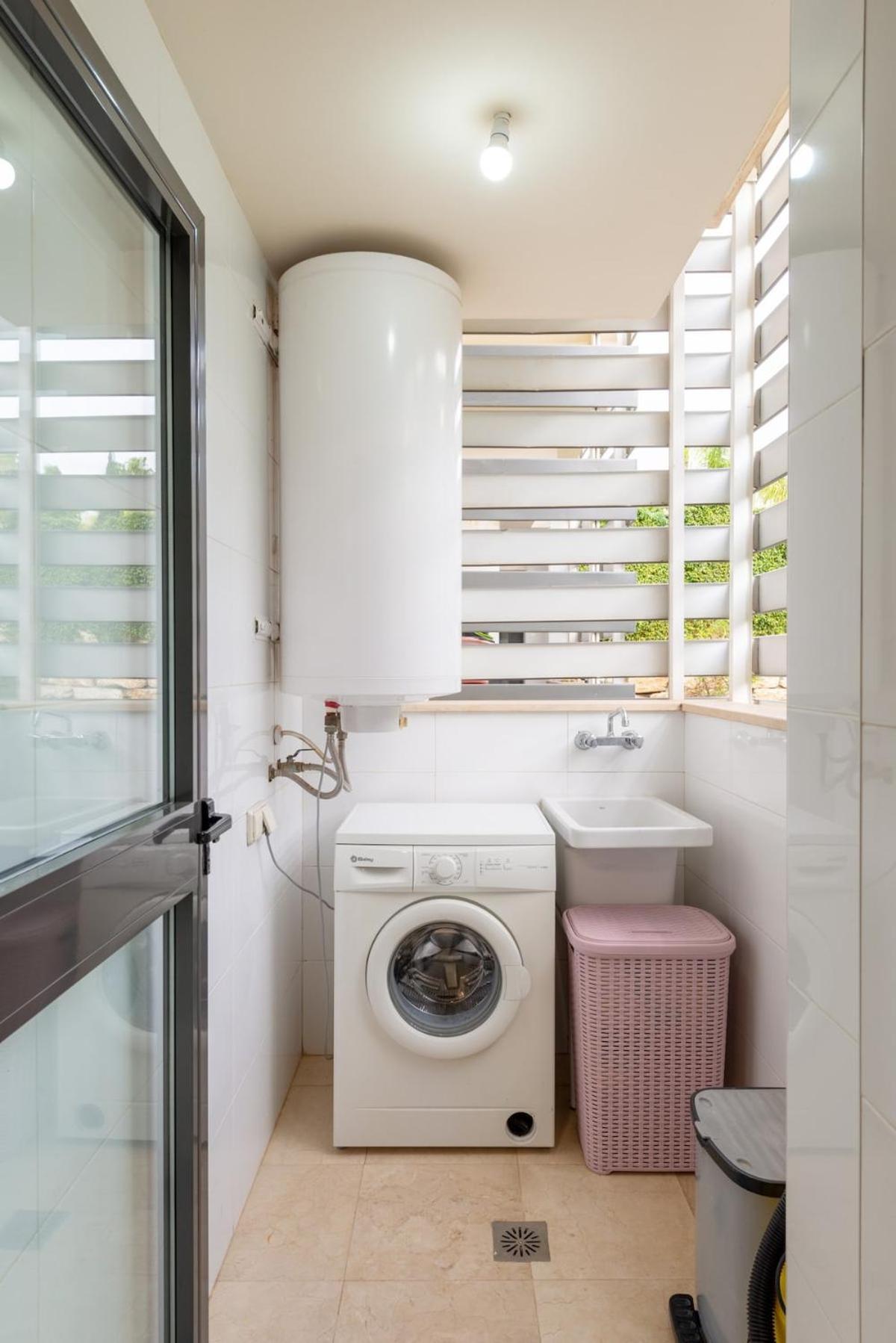 Apartamento Elegant Getaway Near Padierna Marbella Lux Estepona