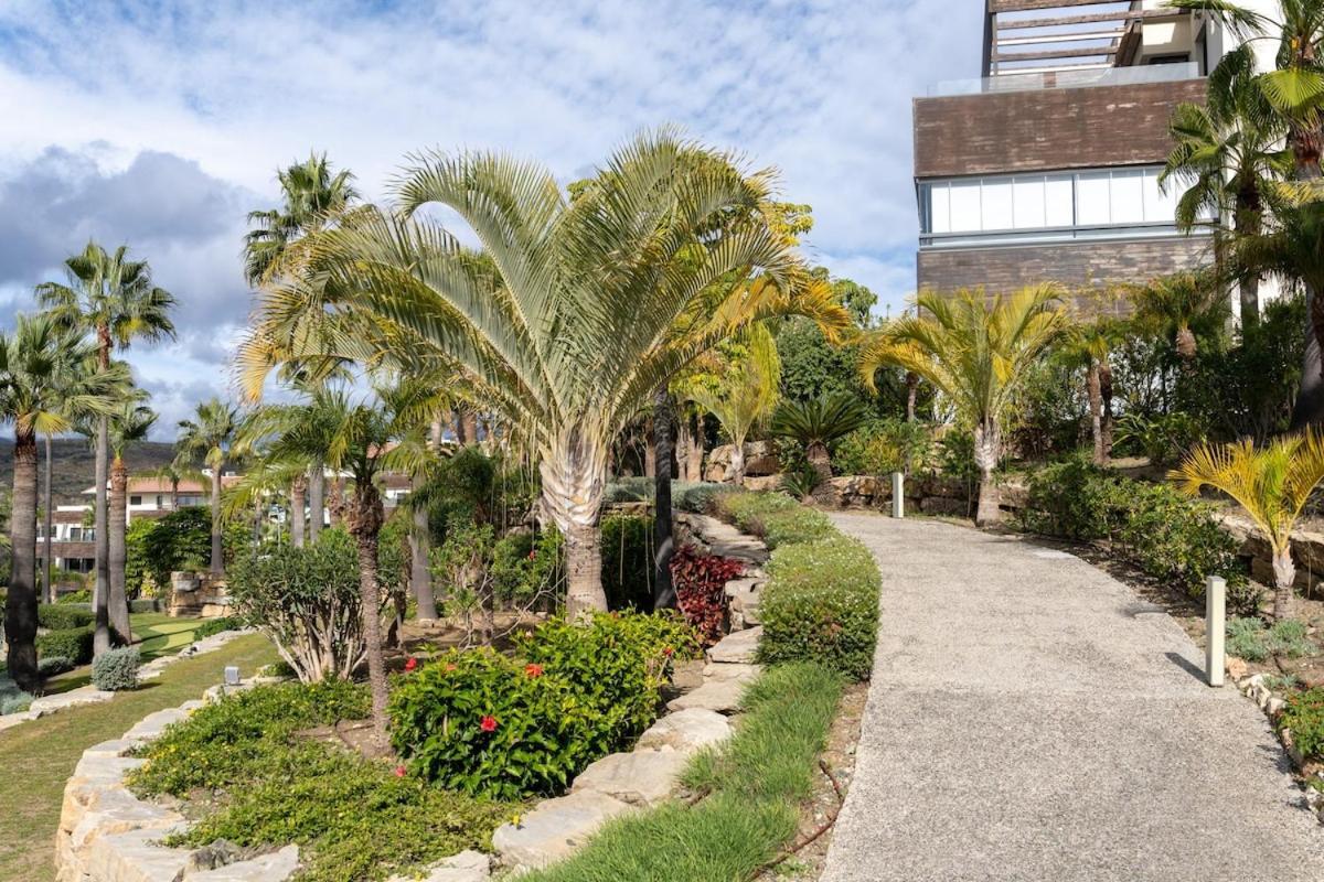 Elegant Getaway Near Padierna Marbella Lux Apartamento *